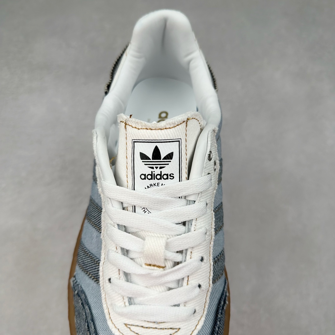 图片[5]-＃福利特价 AD Samba XLG 桑巴舞加大厚底版系列德训风百搭松糕休闲运动板鞋生胶底 自Originals Samba成功借势Blokecore风潮一跃成为街头巷尾的焦点鞋款后,不论是围绕Samba本身打造的各式「变种版本」,还是以Samba为蓝本打造联名鞋款,都成为了时尚潮流人士日常穿搭首选。Samba XLG是adidas Originals不断扩展XLG系列的一部分,旨在与年轻文化相契合,迎合那些希望通过个性时尚表达自我而不愿牺牲舒适度的年轻群体。街头时尚领域的Gen Z特别偏爱宽松的穿着风格。Samba XLG针对这一点做了创新。它在延续Samba OG经典设计的基础上,迎合年轻群体的穿着习惯,重塑为宽大的鞋身比例轮廓以及加厚中底,让消费者轻松展示自己独特的风格。全新的Samba XLG系列不仅迎合了当下年轻群体的穿搭习惯,加宽了鞋身比例以及将中底进一步增厚,在视觉比例上更加饱满,同时还保留了经典Samba的细节,这样一来,鞋迷朋友在穿搭上不仅能更加个性化,而且还能延续一定的复古感受。尺码：36 36⅔ 37⅓ 38 38⅔ 39⅓ 40 40⅔ 41⅓ 42 42⅔ 43⅓ 44 45-选品中心