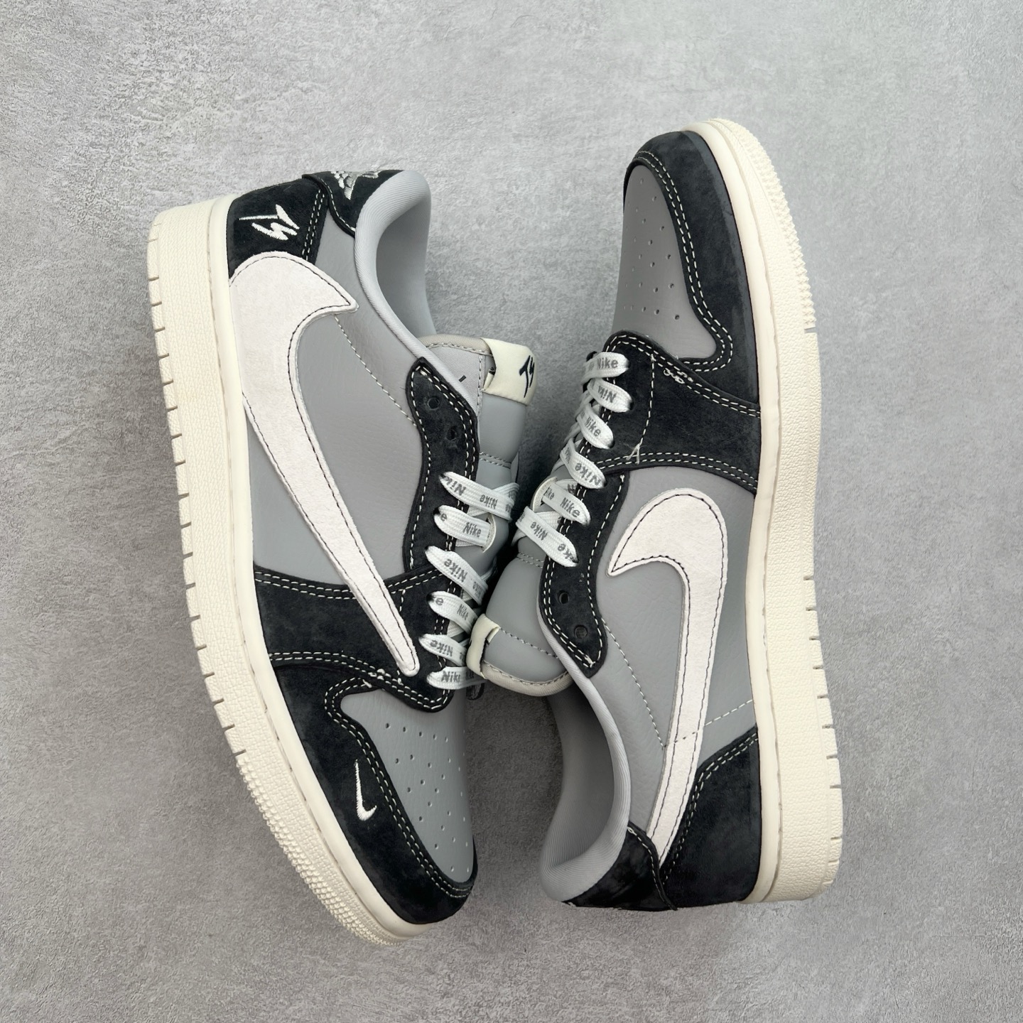 图片[3]-＃福利特价 TS x Air Jordan AJ1 Low 倒钩低帮联名定制配色 原厂内置气垫魔块 A模大底 头层小牛皮 鞋舌AJ原厂专用牛津布+AJ专用反口珍珠布+原厂无杂质高弹内里海棉+特殊封边弹力鞋带 实拍调校N版已经零色差零失真 百分百还原实物色彩所见即所得 不存在货不对板色差等低级问题 选购参考实物拍摄 不混卖不参货 只用心做好货严格选品 承诺混一赔十 尺码：36 36.5 37.5 38 38.5 39 40 40.5 41 42 42.5 43 44 44.5 45-选品中心