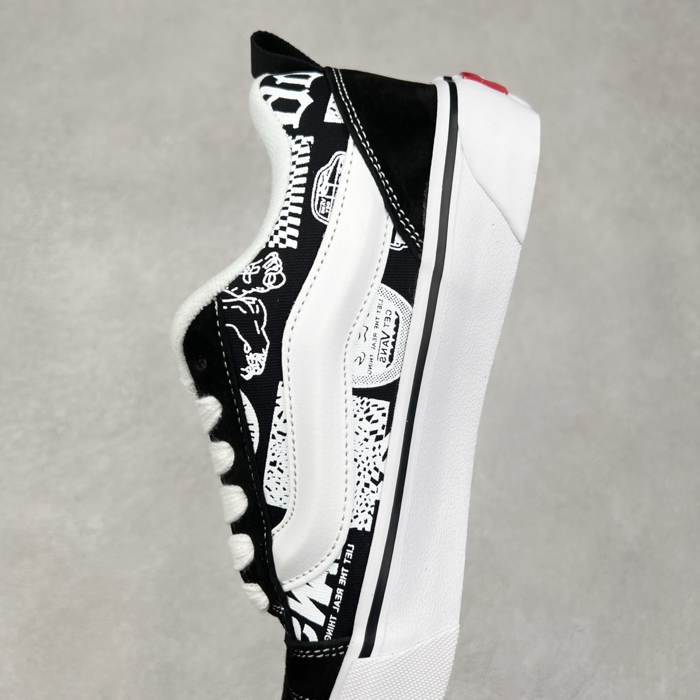 图片[7]-Vans Knu Skool 黑白涂鸦 面包鞋 舒适时尚防滑耐磨复古休闲板鞋 尺码：35 36 36.5 37 38 38.5 39 40 40.5 41 42 42.5 43 44-选品中心
