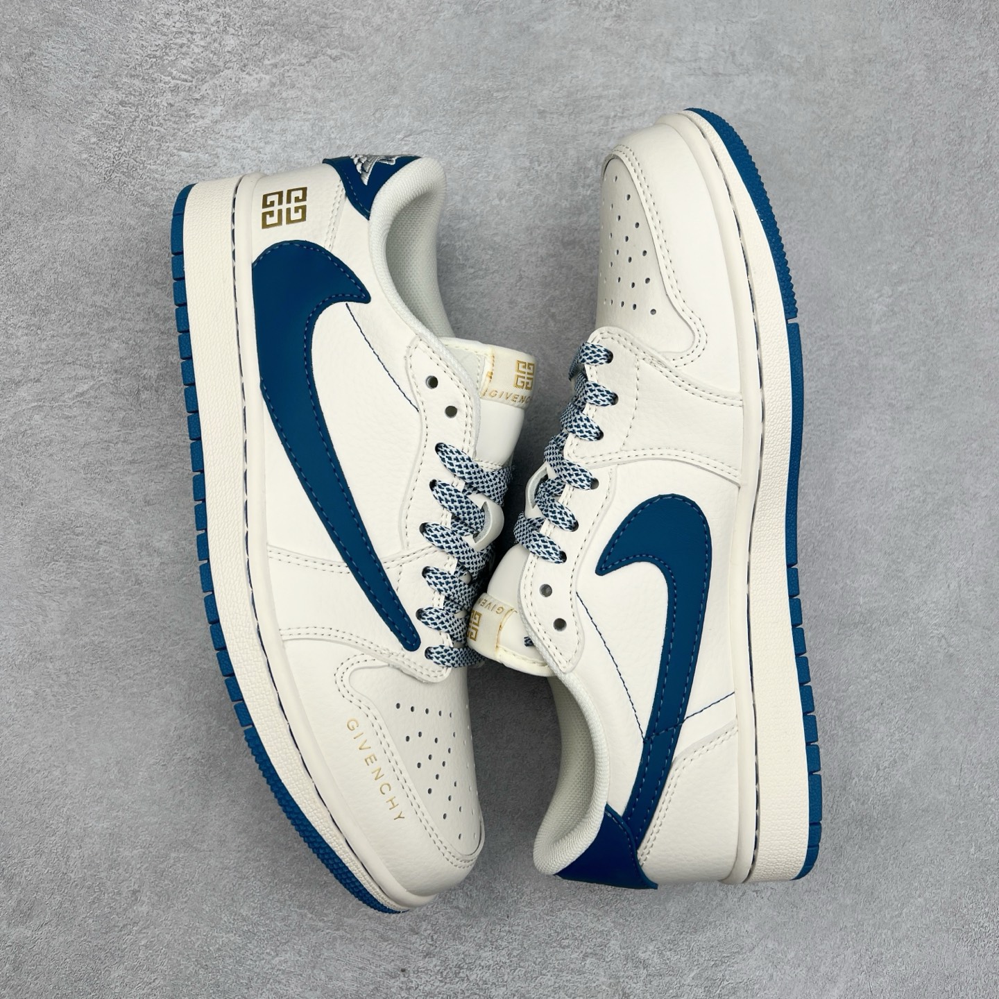 图片[3]-＃福利特价 TS x Air Jordan AJ1 Low 倒钩低帮联名定制配色 原厂内置气垫魔块 A模大底 头层小牛皮 鞋舌AJ原厂专用牛津布+AJ专用反口珍珠布+原厂无杂质高弹内里海棉+特殊封边弹力鞋带 实拍调校N版已经零色差零失真 百分百还原实物色彩所见即所得 不存在货不对板色差等低级问题 选购参考实物拍摄 不混卖不参货 只用心做好货严格选品 承诺混一赔十 尺码：36 36.5 37.5 38 38.5 39 40 40.5 41 42 42.5 43 44 44.5 45-选品中心