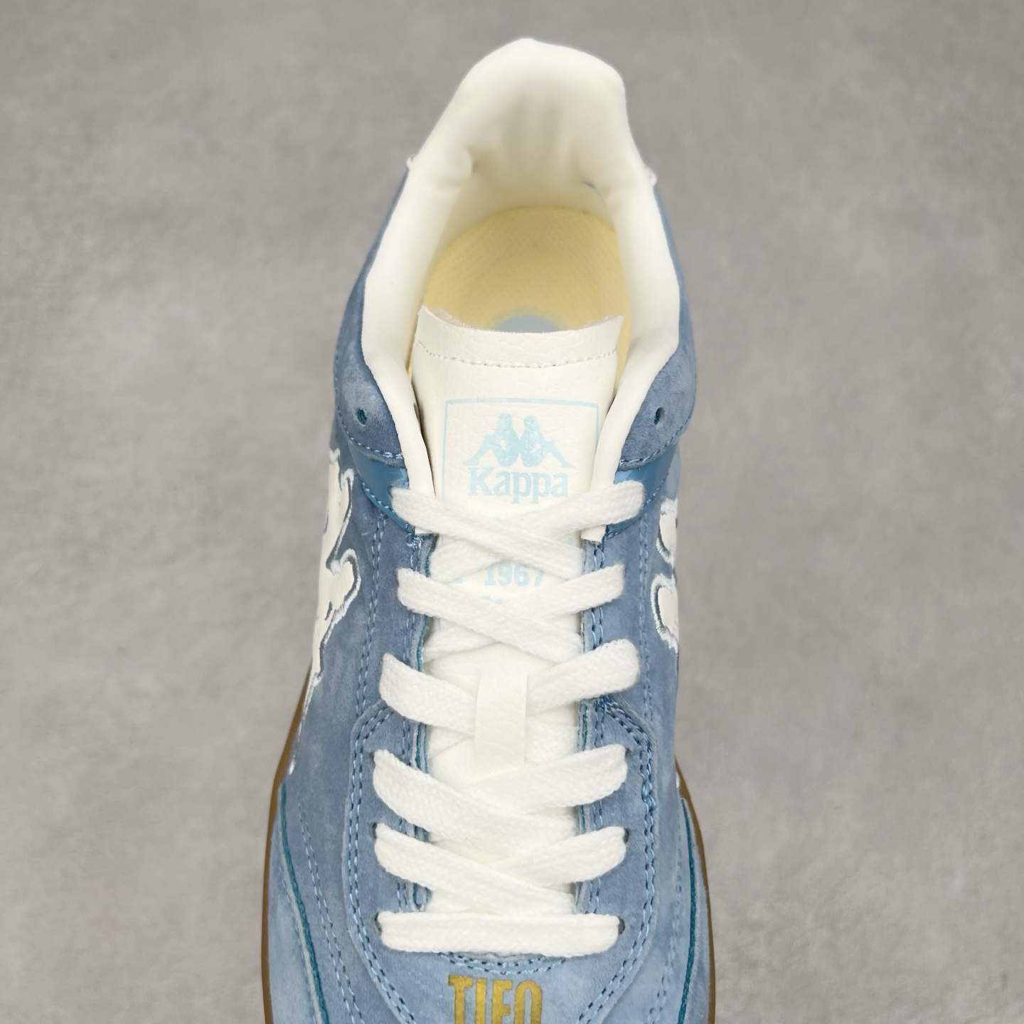 图片[5]-Kappa 1967 Low Sneaker 卡帕系列低帮百搭厚底休闲运动板鞋 原楦原纸版开发版型 采用硬质牛剖革鞋面材质 外置增高耐磨橡胶大底 实拍调校N版已经零色差零失真 百分百还原实物色彩所见即所得 不存在货不对板色差等低级问题 选购参考实物拍摄 不混卖不参货 只用心做好货严格选品 承诺混一赔十 尺码：36 36.5 37.5 38 38.5 39 40 40.5 41 42 42.5 43 44 44.5 45-选品中心