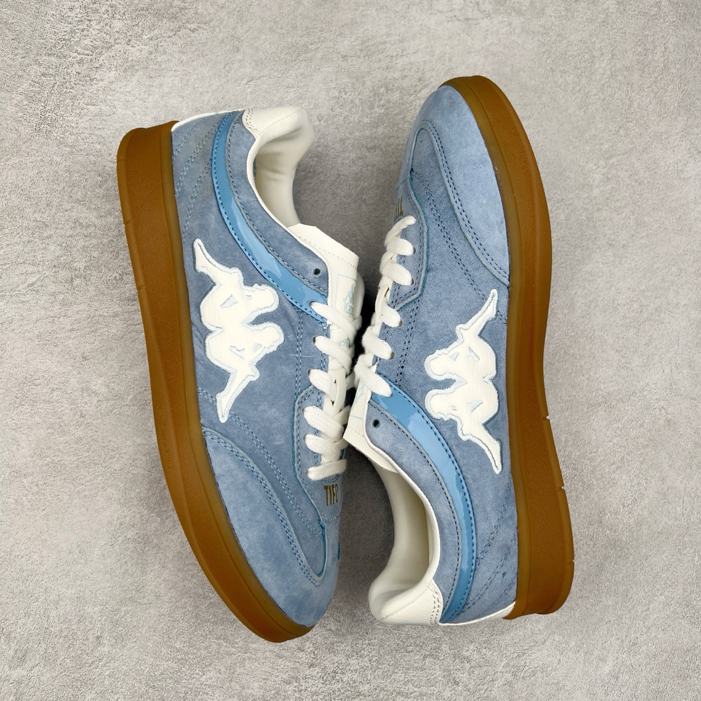 图片[3]-Kappa 1967 Low Sneaker 卡帕系列低帮百搭厚底休闲运动板鞋 原楦原纸版开发版型 采用硬质牛剖革鞋面材质 外置增高耐磨橡胶大底 实拍调校N版已经零色差零失真 百分百还原实物色彩所见即所得 不存在货不对板色差等低级问题 选购参考实物拍摄 不混卖不参货 只用心做好货严格选品 承诺混一赔十 尺码：36 36.5 37.5 38 38.5 39 40 40.5 41 42 42.5 43 44 44.5 45-选品中心