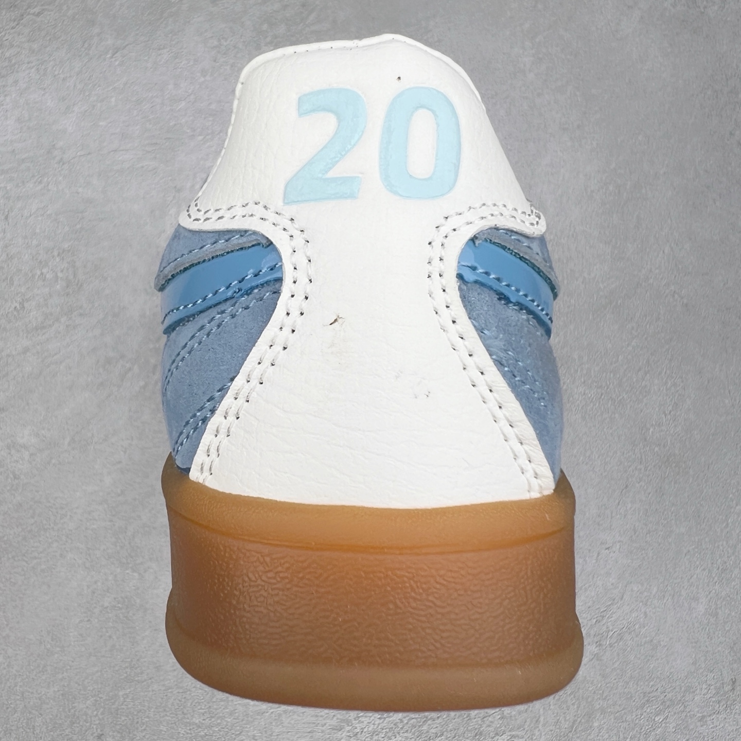 图片[8]-Kappa 1967 Low Sneaker 卡帕系列低帮百搭厚底休闲运动板鞋 原楦原纸版开发版型 采用硬质牛剖革鞋面材质 外置增高耐磨橡胶大底 实拍调校N版已经零色差零失真 百分百还原实物色彩所见即所得 不存在货不对板色差等低级问题 选购参考实物拍摄 不混卖不参货 只用心做好货严格选品 承诺混一赔十 尺码：36 36.5 37.5 38 38.5 39 40 40.5 41 42 42.5 43 44 44.5 45-选品中心