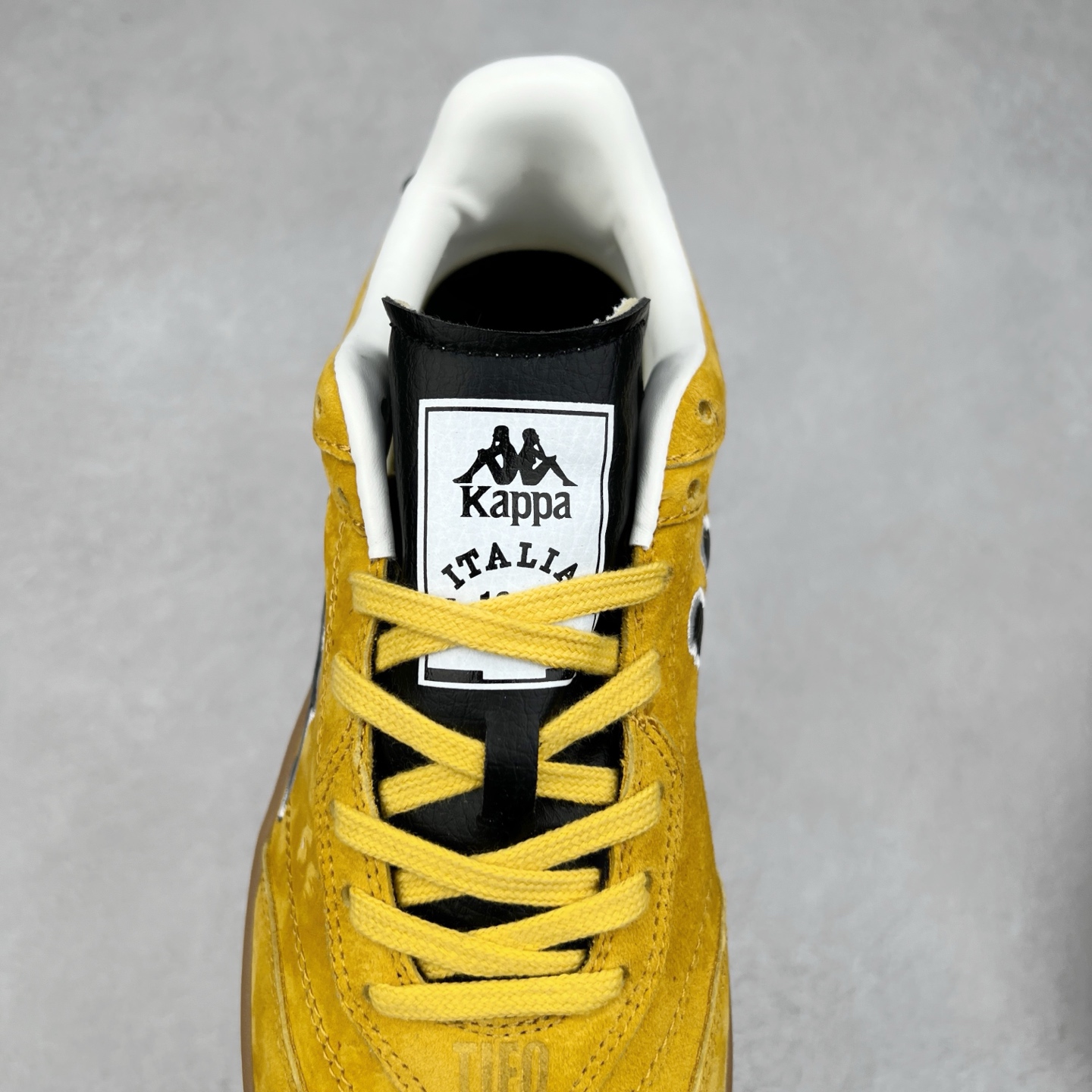 图片[5]-Kappa 1967 Low Sneaker 卡帕系列低帮百搭厚底休闲运动板鞋 原楦原纸版开发版型 采用硬质牛剖革鞋面材质 外置增高耐磨橡胶大底 实拍调校N版已经零色差零失真 百分百还原实物色彩所见即所得 不存在货不对板色差等低级问题 选购参考实物拍摄 不混卖不参货 只用心做好货严格选品 承诺混一赔十 尺码：36 36.5 37.5 38 38.5 39 40 40.5 41 42 42.5 43 44 44.5 45-选品中心