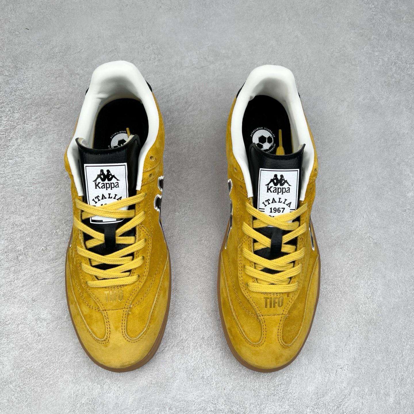 图片[2]-Kappa 1967 Low Sneaker 卡帕系列低帮百搭厚底休闲运动板鞋 原楦原纸版开发版型 采用硬质牛剖革鞋面材质 外置增高耐磨橡胶大底 实拍调校N版已经零色差零失真 百分百还原实物色彩所见即所得 不存在货不对板色差等低级问题 选购参考实物拍摄 不混卖不参货 只用心做好货严格选品 承诺混一赔十 尺码：36 36.5 37.5 38 38.5 39 40 40.5 41 42 42.5 43 44 44.5 45-选品中心