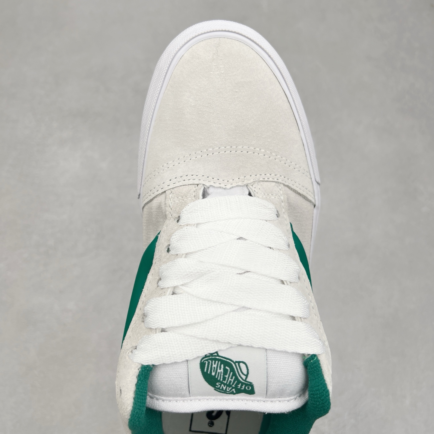 图片[4]-Vans Knu Skool 米白绿 肥胖版立体大Logo 加厚鞋舌 低帮复古休闲硫化面包鞋 尺码：35 36 36.5 37 38 38.5 39 40 40.5 41 42 42.5 43 44 45 工艺：硫化1：1（重量1：1、真标、原钢印、材质标、鞋型标、合格证）-选品中心