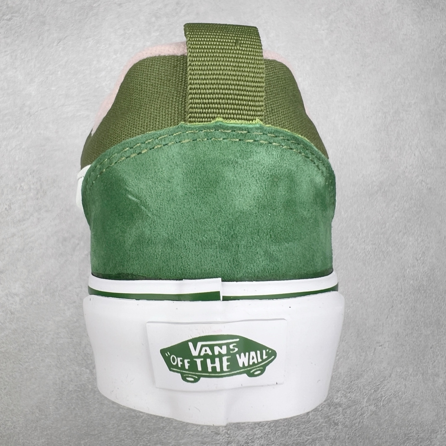 图片[8]-Vans Knu Skool 绿粉 肥胖版立体大Logo 加厚鞋舌 低帮复古休闲硫化面包鞋 尺码：35 36 36.5 37 38 38.5 39 40 40.5 41 42 42.5 43 44 45 工艺：硫化1：1（重量1：1、真标、原钢印、材质标、鞋型标、合格证）-选品中心