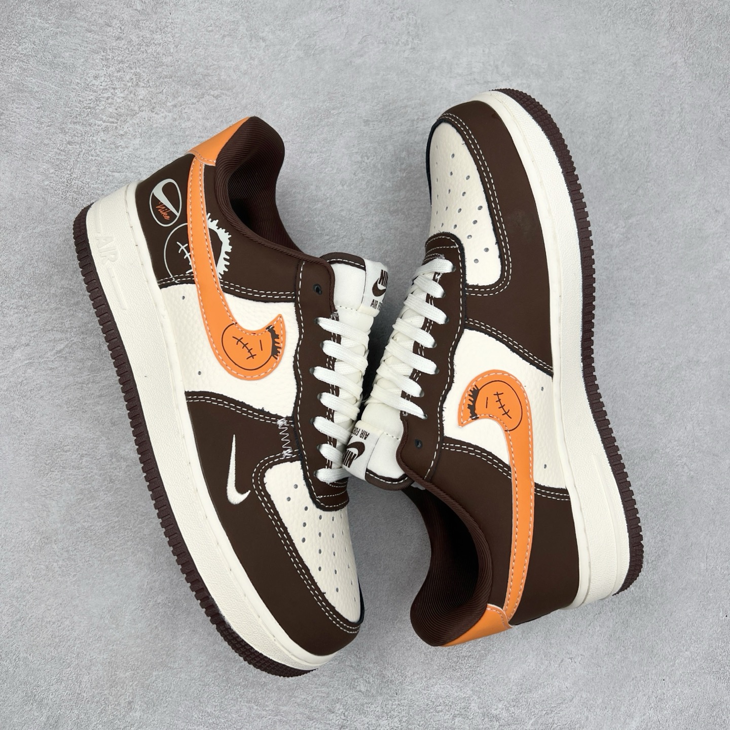 图片[3]-NK Air Force 1´07 Low 空军一号低帮百搭休闲运动板鞋 KK1988-080 柔软、弹性十足的缓震性能和出色的中底设计 横跨复古与现代的外型结合 造就出风靡全球 三十多年的Force 1 直到今天还深受青睐 实拍调校N版已经零色差零失真 百分百还原实物色彩所见即所得 不存在货不对板色差等低级问题 选购参考实物拍摄 不混卖不参货 只用心做好货严格选品 承诺混一赔十 尺码：36 36.5 37.5 38 38.5 39 40 40.5 41 42 42.5 43 44 44.5 45-选品中心