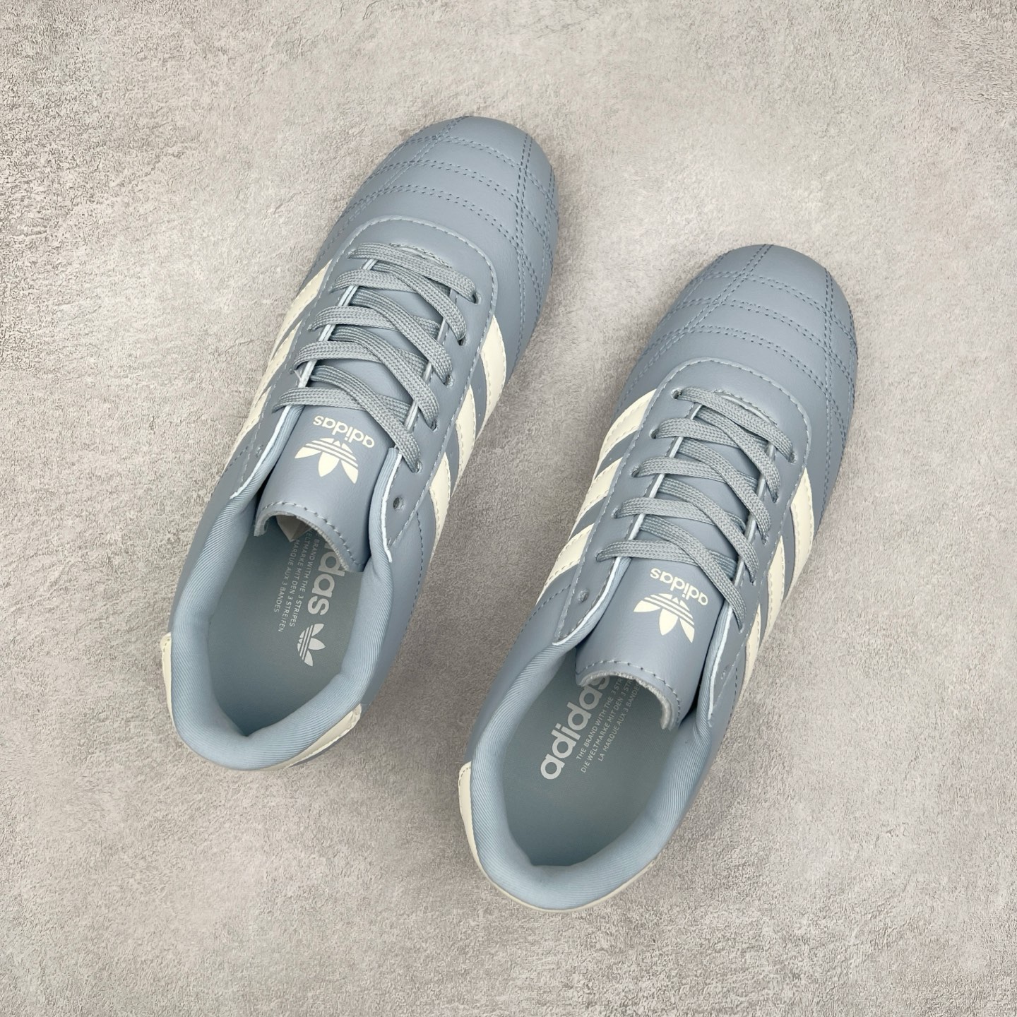 图片[3]-AD Originals Tokyo 东京限定系列复古百搭薄底德训风低帮休闲运动T头鞋 JS3317 ORIGINALS 挖掘复古运动基因，文 将经典与现代完美融合，推出薄底鞋系列，引起潮流趋势。此次COSTS带来的是ADIDAS ORIGINALS TOKYO系列黑白两款百搭配色，鞋款鞋面舒适贴合脚面， 同时采用柔软材质，穿着轻便舒适；中底缓震性能，鞋底有一定弹性，日常穿搭舒适且防滑。尺码：35⅔ 36 36⅔ 37⅓ 38 38⅔ 39⅓ 40 40⅔ 41⅓ 42 42⅔ 43⅓ 44 45-选品中心