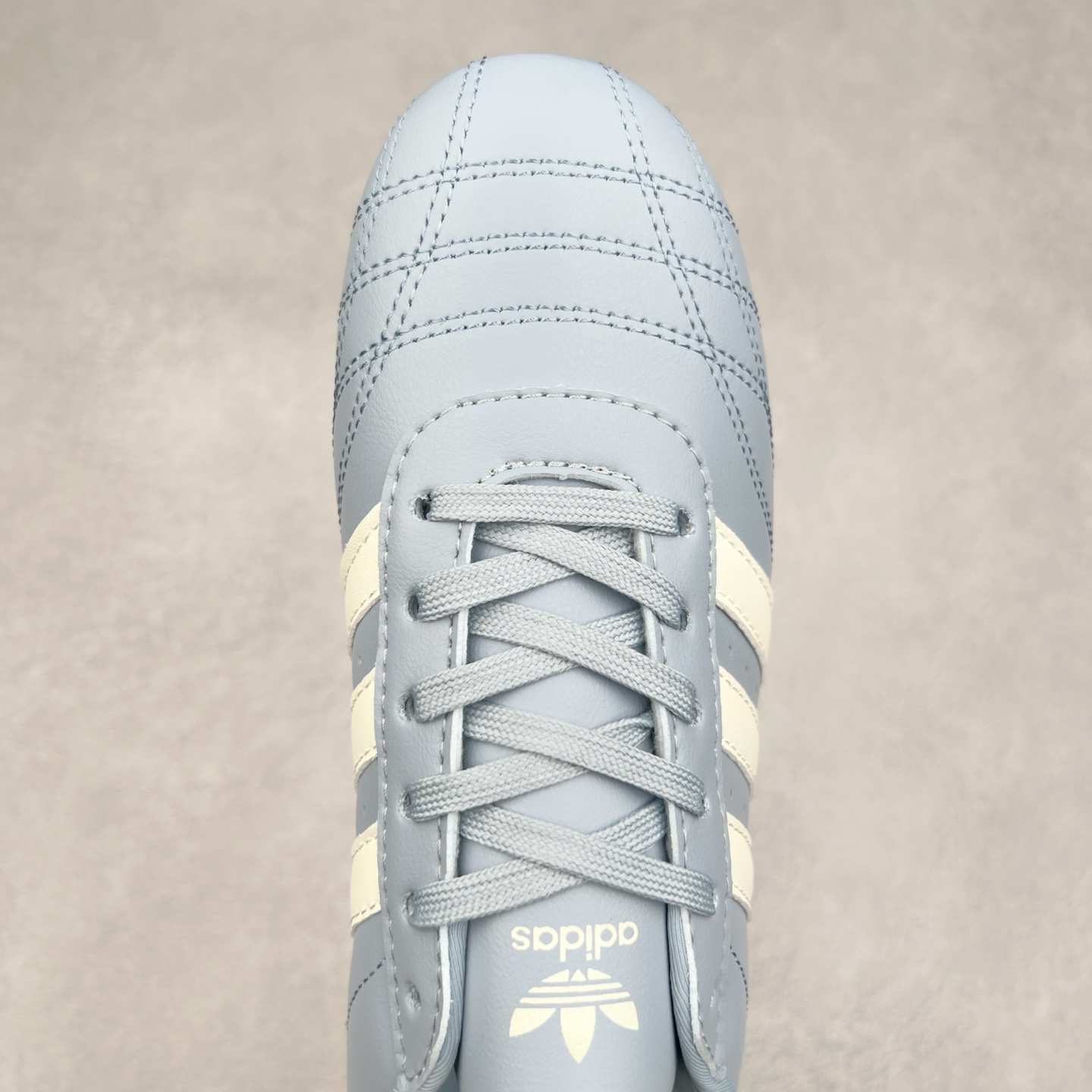 图片[4]-AD Originals Tokyo 东京限定系列复古百搭薄底德训风低帮休闲运动T头鞋 JS3317 ORIGINALS 挖掘复古运动基因，文 将经典与现代完美融合，推出薄底鞋系列，引起潮流趋势。此次COSTS带来的是ADIDAS ORIGINALS TOKYO系列黑白两款百搭配色，鞋款鞋面舒适贴合脚面， 同时采用柔软材质，穿着轻便舒适；中底缓震性能，鞋底有一定弹性，日常穿搭舒适且防滑。尺码：35⅔ 36 36⅔ 37⅓ 38 38⅔ 39⅓ 40 40⅔ 41⅓ 42 42⅔ 43⅓ 44 45-选品中心