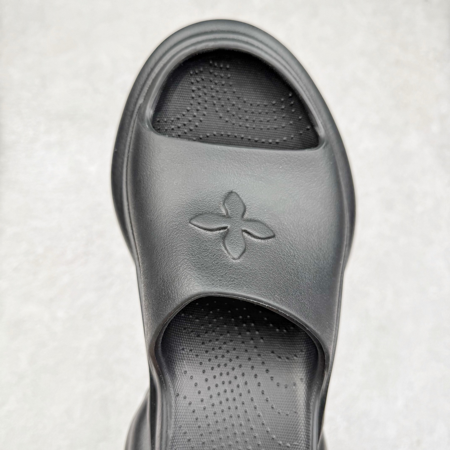 图片[4]-SMFK Compass增高分别有【7.5 9.5 】运动拖鞋 原楦原纸原版数据开发版型 采用一体成型鞋身 鞋芯填充进口胶水无异味 鞋底贴合工艺 #smfk #smfk新品 smfk拖鞋 #smfk鞋子#smfk拖鞋原地增高鞋#smfk新款 #smfk女孩 吴谨言 许杨玉等等~ ms同款厚底 尺码：35 36 37 38 39 40-选品中心