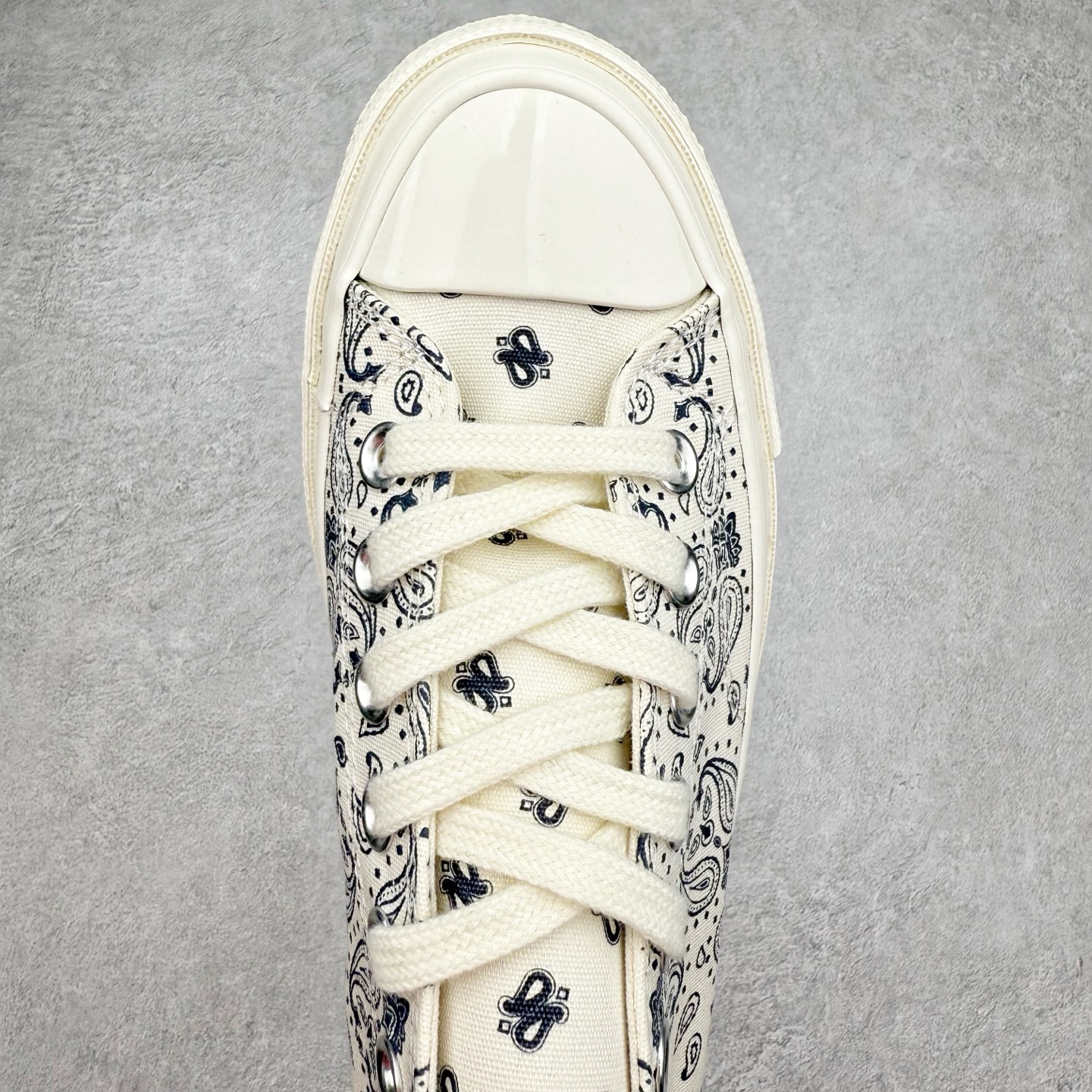 图片[4]-Converse 1970s 腰果花系列 匡威新款 复古回潮 经典70s鞋型加持帆布鞋身 搭配腰果花元素 自带复古氛围感 日系风拉满 货号：A15751C 蓝色 货号：A15752C 白色 尺码：35 36 36.5 37 37.5 38 39 39.5 40 41 41.5 42 42.5 43 44-选品中心