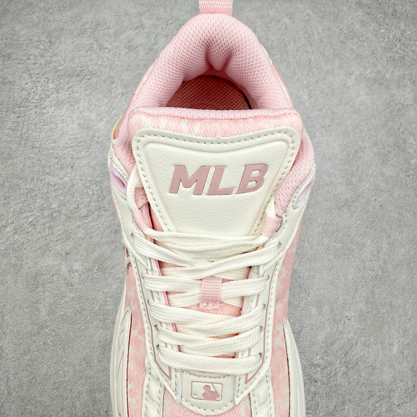 图片[5]-MLB Chunky Cargo 纽约洋基队合成革潮流时尚舒适休闲运动风厚底增高 防滑耐磨 低帮 老爹鞋 男女同款 黑色 实拍调校N版已经零色差零失真 百分百还原实物色彩所见即所得 不存在货不对板色差等低级问题 选购参考实物拍摄 不混卖不参货 只用心做好货严格选品 承诺混一赔十 尺码：36 36.5 37.5 38 38.5 39 40 40.5 41 42 42.5 43 44 44.5 45-选品中心