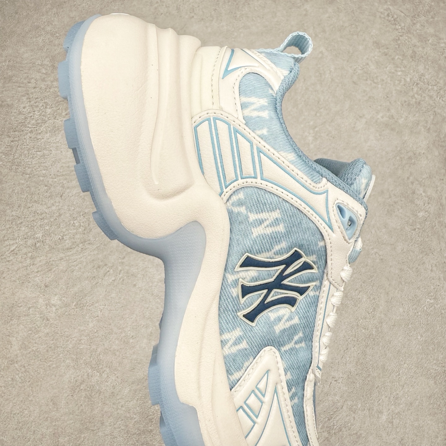 图片[6]-MLB Chunky Cargo 纽约洋基队合成革潮流时尚舒适休闲运动风厚底增高 防滑耐磨 低帮 老爹鞋 男女同款 黑色 实拍调校N版已经零色差零失真 百分百还原实物色彩所见即所得 不存在货不对板色差等低级问题 选购参考实物拍摄 不混卖不参货 只用心做好货严格选品 承诺混一赔十 尺码：36 36.5 37.5 38 38.5 39 40 40.5 41 42 42.5 43 44 44.5 45-选品中心