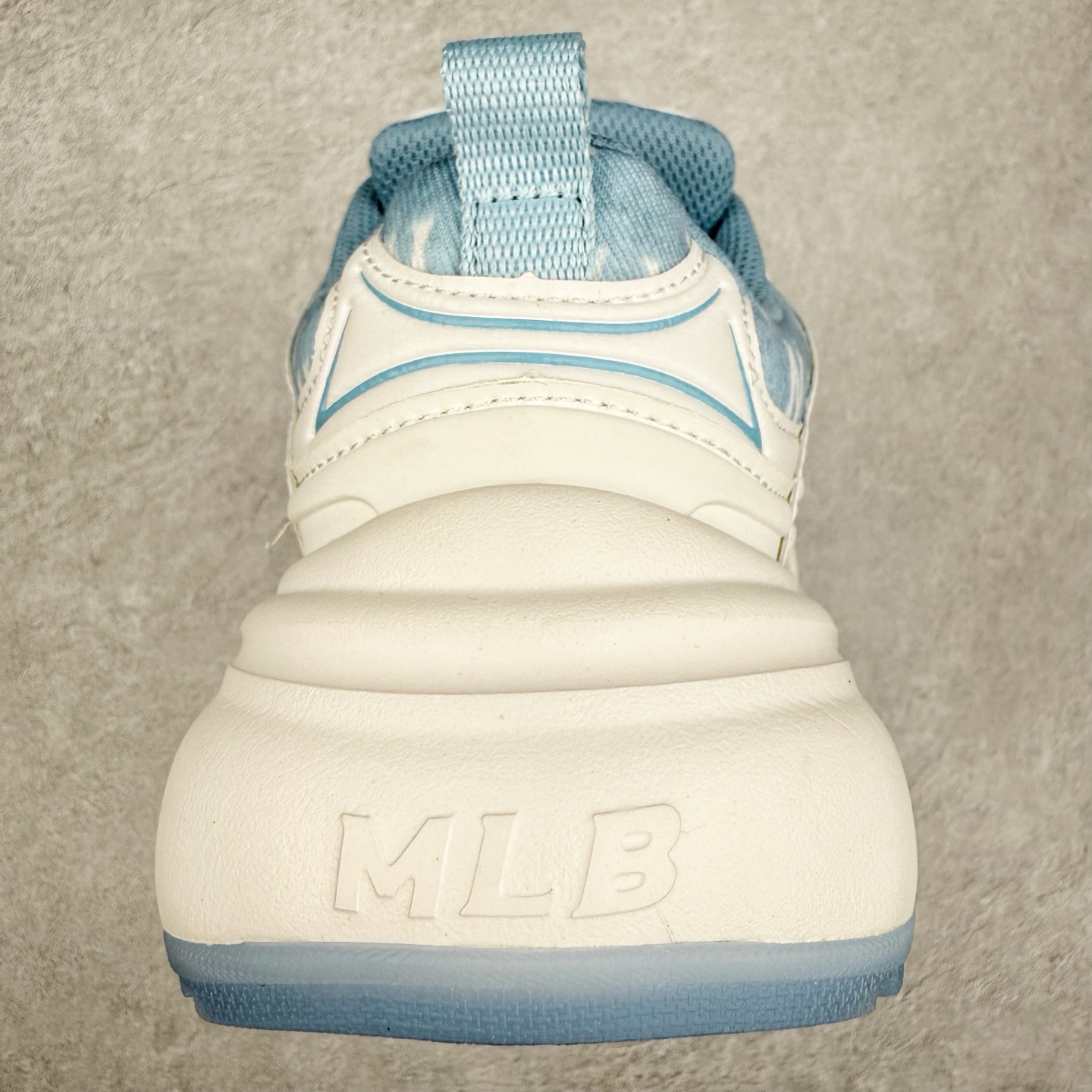 图片[8]-MLB Chunky Cargo 纽约洋基队合成革潮流时尚舒适休闲运动风厚底增高 防滑耐磨 低帮 老爹鞋 男女同款 黑色 实拍调校N版已经零色差零失真 百分百还原实物色彩所见即所得 不存在货不对板色差等低级问题 选购参考实物拍摄 不混卖不参货 只用心做好货严格选品 承诺混一赔十 尺码：36 36.5 37.5 38 38.5 39 40 40.5 41 42 42.5 43 44 44.5 45-选品中心