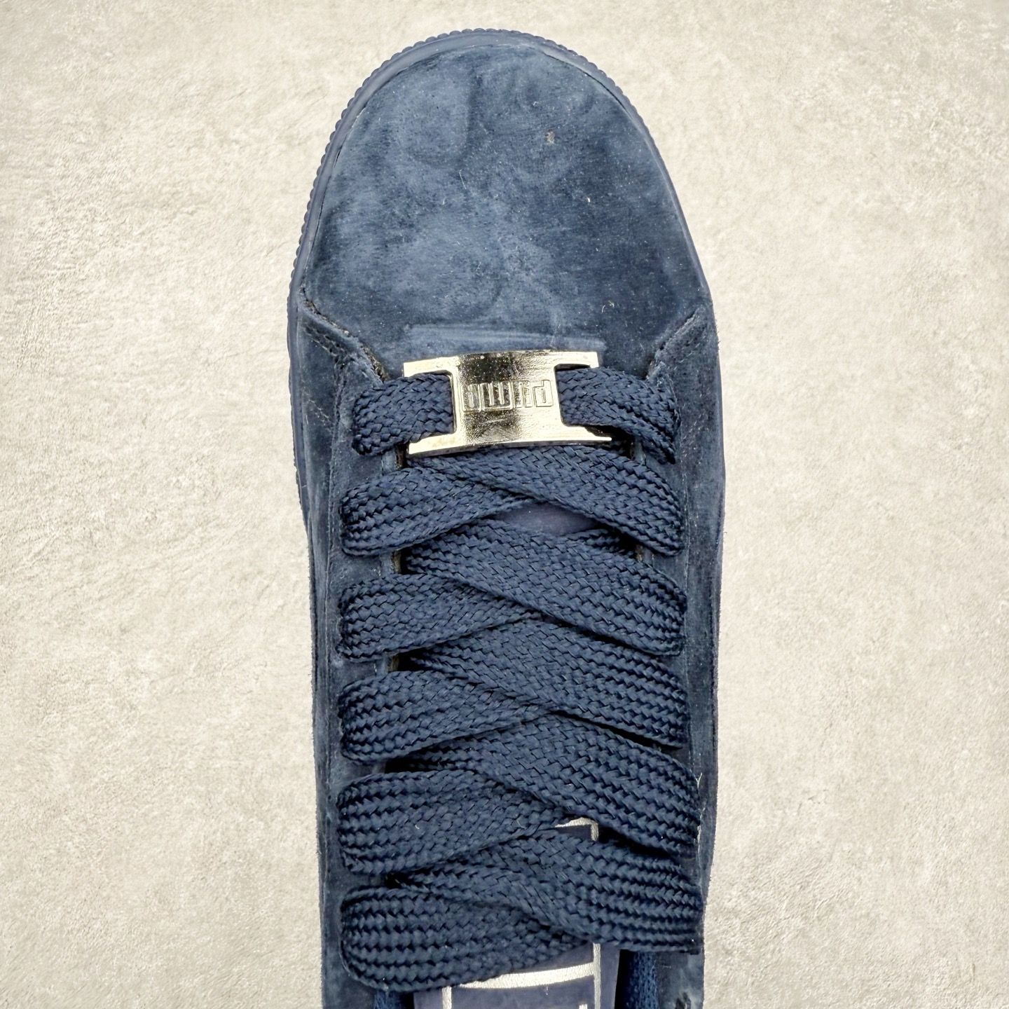 图片[4]-＃特价福利 PUMA Basket Suede 彪马皮面复古板鞋 原装渠道版本 诠释最高工艺 夏季新款官方原盒原标 代购充正专供头层皮海玻璃鞋垫搭配后跟PUMA logo烫金 让陈旧的款式重获新生 尺码：35.5 36 37 37.5 38 38.5 39 40 40.5 41 42 42.5 43 44 44.5 45-选品中心