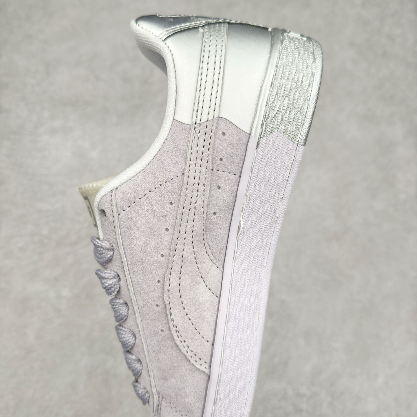 图片[7]-＃特价福利 PUMA Basket Suede 彪马皮面复古板鞋 原装渠道版本 诠释最高工艺 夏季新款官方原盒原标 代购充正专供头层皮海玻璃鞋垫搭配后跟PUMA logo烫金 让陈旧的款式重获新生 尺码：35.5 36 37 37.5 38 38.5 39 40 40.5 41 42 42.5 43 44 44.5 45-选品中心