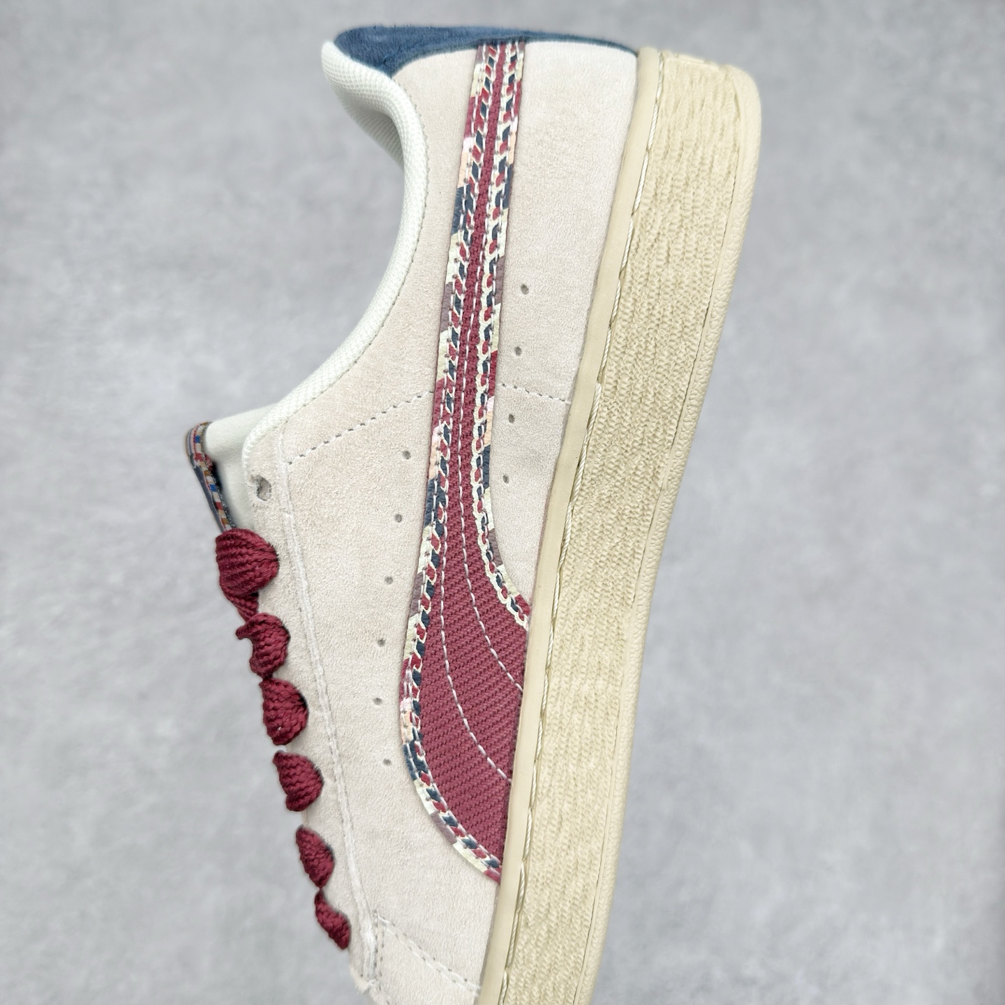 图片[7]-＃特价福利 PUMA Basket Suede 彪马皮面复古板鞋 原装渠道版本 诠释最高工艺 夏季新款官方原盒原标 代购充正专供头层皮海玻璃鞋垫搭配后跟PUMA logo烫金 让陈旧的款式重获新生 尺码：35.5 36 37 37.5 38 38.5 39 40 40.5 41 42 42.5 43 44 44.5 45-选品中心