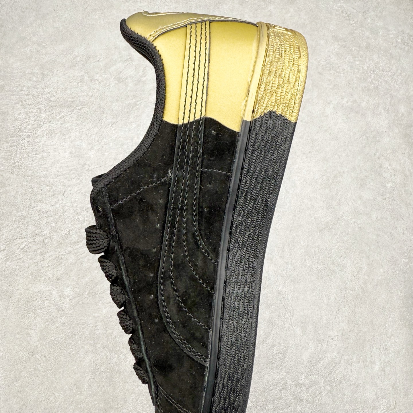 图片[7]-＃特价福利 PUMA Basket Suede 彪马皮面复古板鞋 原装渠道版本 诠释最高工艺 夏季新款官方原盒原标 代购充正专供头层皮海玻璃鞋垫搭配后跟PUMA logo烫金 让陈旧的款式重获新生 尺码：35.5 36 37 37.5 38 38.5 39 40 40.5 41 42 42.5 43 44 44.5 45-选品中心