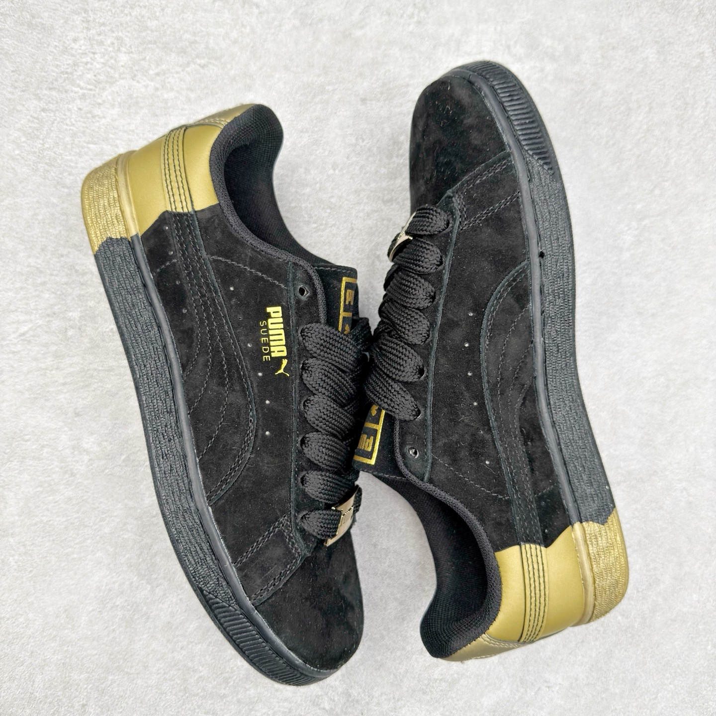 图片[3]-＃特价福利 PUMA Basket Suede 彪马皮面复古板鞋 原装渠道版本 诠释最高工艺 夏季新款官方原盒原标 代购充正专供头层皮海玻璃鞋垫搭配后跟PUMA logo烫金 让陈旧的款式重获新生 尺码：35.5 36 37 37.5 38 38.5 39 40 40.5 41 42 42.5 43 44 44.5 45-选品中心