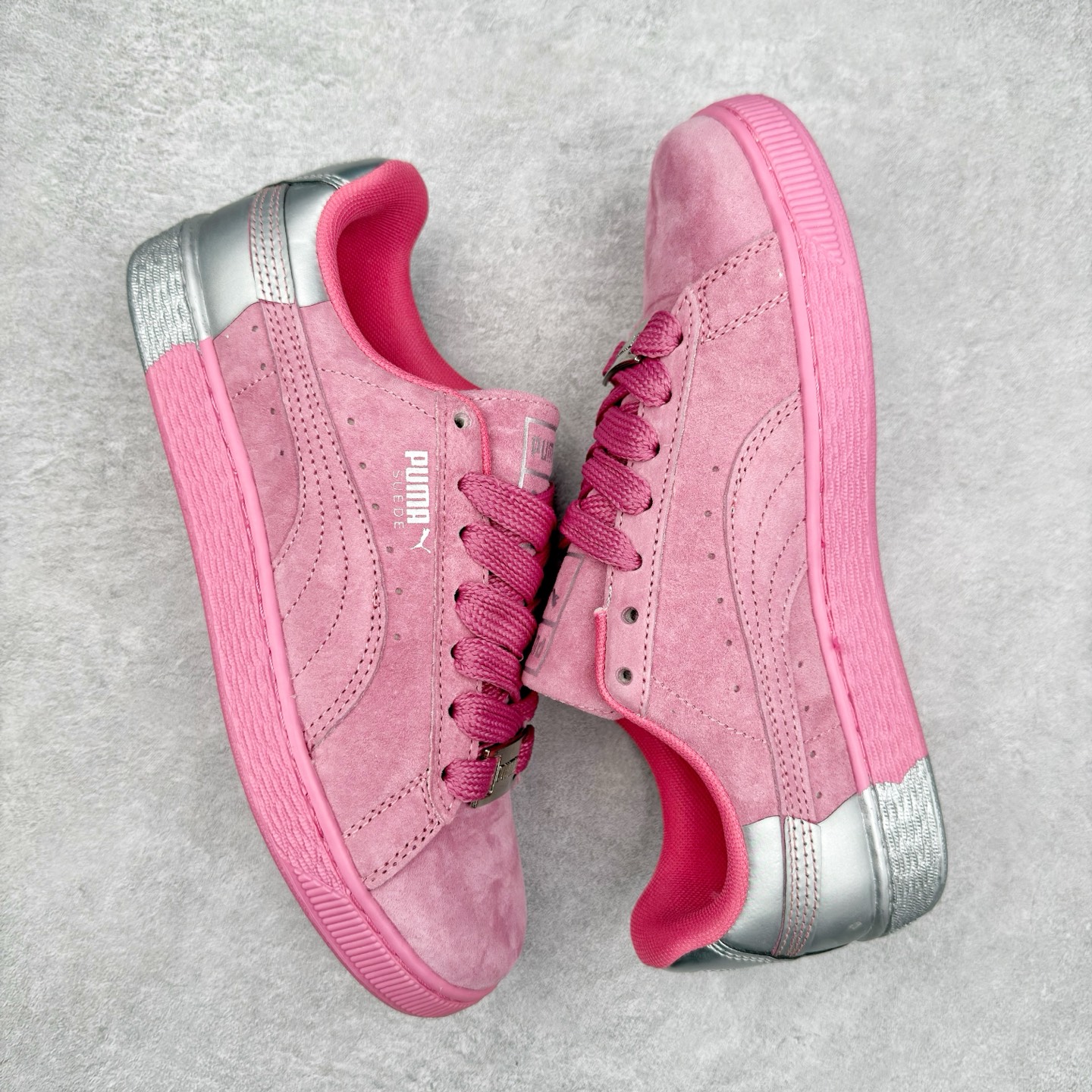 图片[3]-＃特价福利 PUMA Basket Suede 彪马皮面复古板鞋 原装渠道版本 诠释最高工艺 夏季新款官方原盒原标 代购充正专供头层皮海玻璃鞋垫搭配后跟PUMA logo烫金 让陈旧的款式重获新生 尺码：35.5 36 37 37.5 38 38.5 39 40 40.5 41 42 42.5 43 44 44.5 45-选品中心