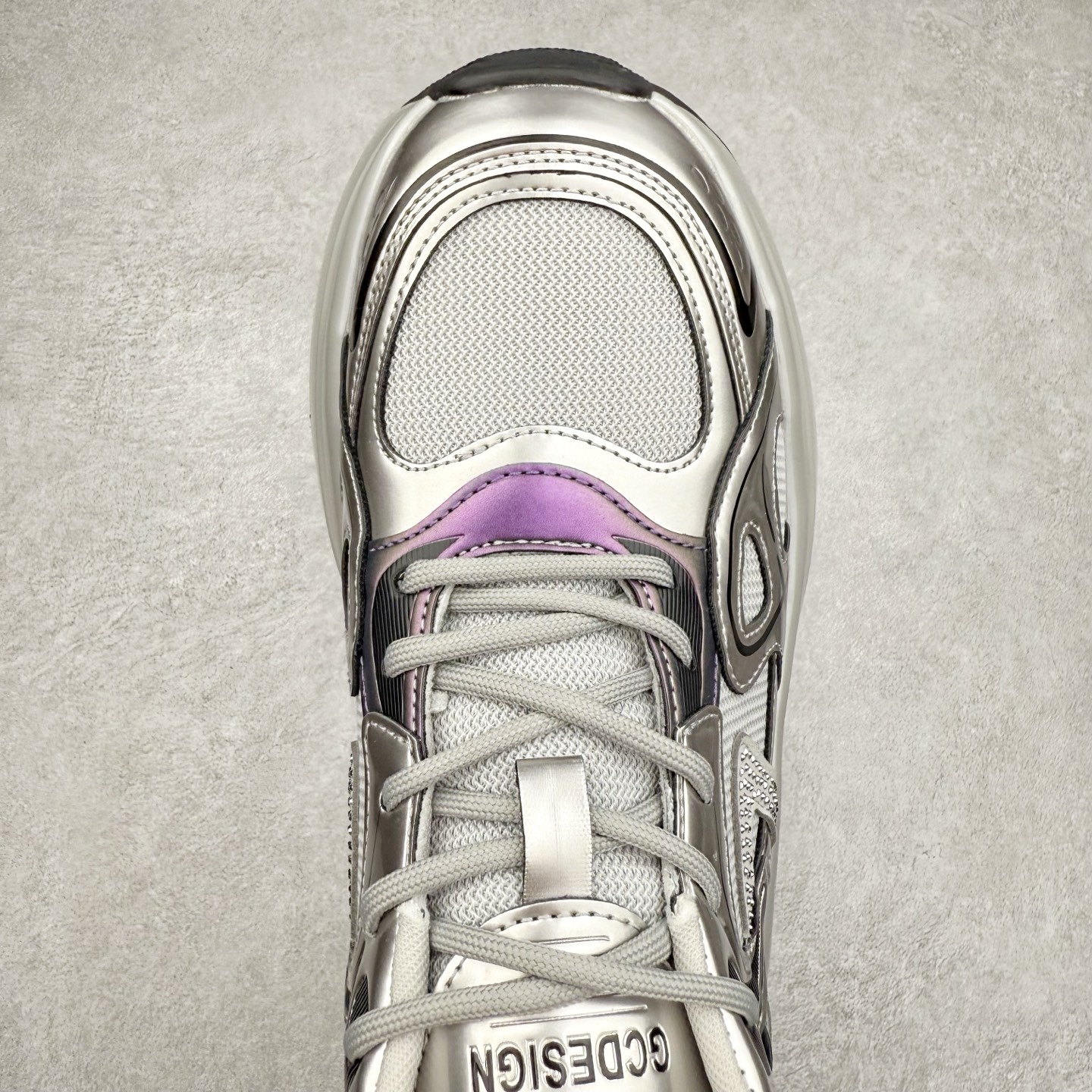 图片[4]-GG-CC 2025新款厚底增高休闲运动老爹鞋系列 广东大厂出品 7CM厚底增高 星河粒子 银白粉色 银角大王 完美细节 25ss春季新款厚底增高 大长腿 时髦look轻松定格 不费力展现率性氛围 高档银盒 酷帅机能风不规则设计大底 拼色造型设计 轻便舒适百搭 GGCC银白配色好温柔 三层组合月牙底 柔软有弹性的月牙底和增加舒适度显腿长的7cm增高 长时间走路和站立都不累脚舒适度和少女感 厚底增高 不管怎么搭都好看~尺码：35 36 37 38 39 40-选品中心