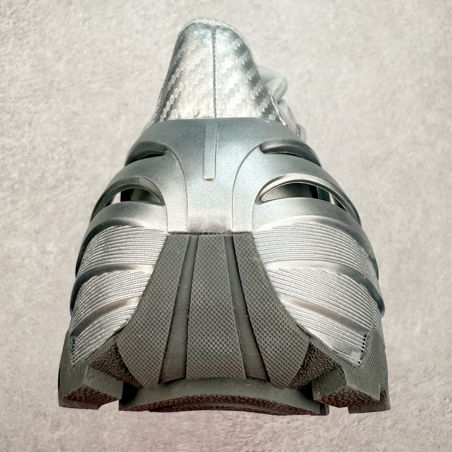 图片[8]-AD Wonder Runner Turbo FOS系列舒适百搭防滑耐磨低帮跑步鞋 厚底增高 机甲旋风老爹鞋外观超酷炫，上脚瞬间时尚感拉满 ADIPRENE+科技的鞋底，走路时软软弹弹，缓震效果一流 鞋面材质透气又舒适，穿一天也不觉得闷。尺码： 36 36⅔ 37⅓ 38 38⅔ 39⅓ 40 40⅔ 41⅓ 42 42⅔ 43⅓ 44 45-选品中心