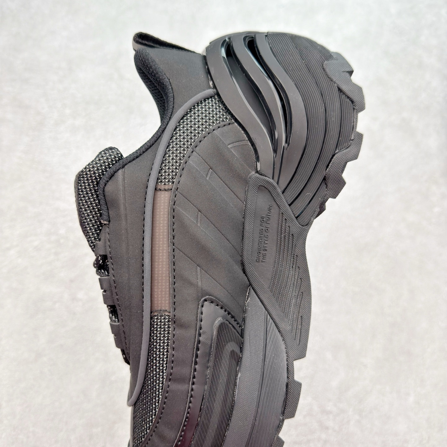 图片[7]-AD Wonder Runner Turbo FOS系列舒适百搭防滑耐磨低帮跑步鞋 厚底增高 机甲旋风老爹鞋外观超酷炫，上脚瞬间时尚感拉满 ADIPRENE+科技的鞋底，走路时软软弹弹，缓震效果一流 鞋面材质透气又舒适，穿一天也不觉得闷。尺码： 36 36⅔ 37⅓ 38 38⅔ 39⅓ 40 40⅔ 41⅓ 42 42⅔ 43⅓ 44 45-选品中心