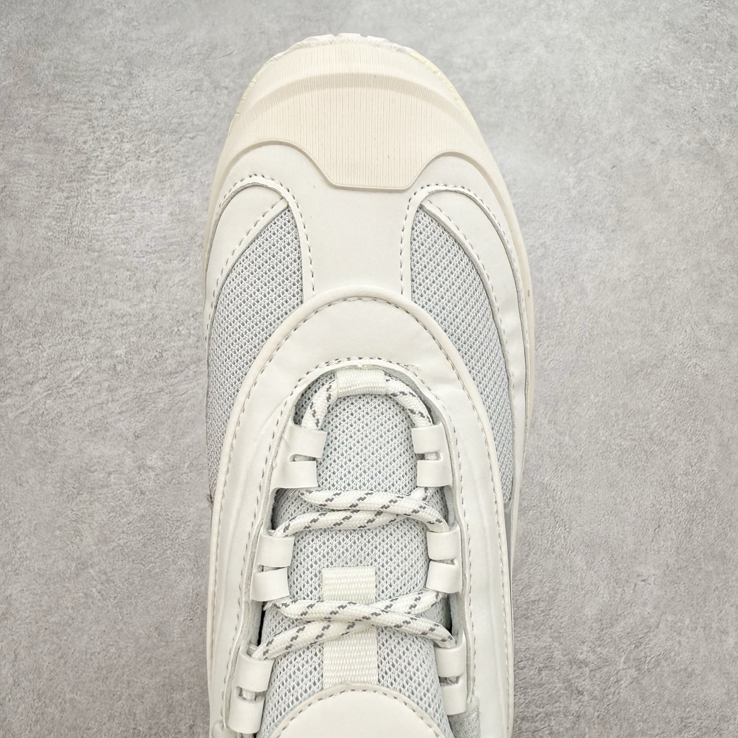 图片[4]-AD Wonder Runner Turbo FOS系列舒适百搭防滑耐磨低帮跑步鞋 厚底增高 机甲旋风老爹鞋外观超酷炫，上脚瞬间时尚感拉满 ADIPRENE+科技的鞋底，走路时软软弹弹，缓震效果一流 鞋面材质透气又舒适，穿一天也不觉得闷。尺码： 36 36⅔ 37⅓ 38 38⅔ 39⅓ 40 40⅔ 41⅓ 42 42⅔ 43⅓ 44 45-选品中心