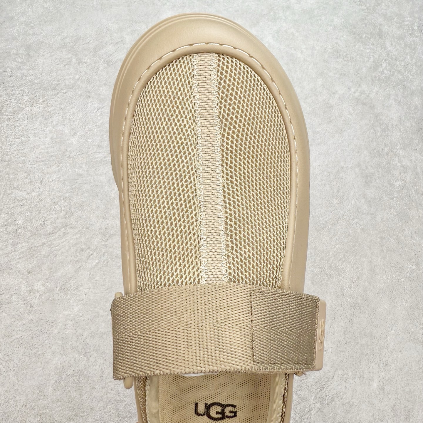 图片[4]-＃SP原厂 UGG 5188 Tasman Lug 绒面革圆头轻盈低帮生活休闲鞋凉鞋 全鞋采用ZP同厂 隆丰A级澳洲进口羊皮毛一体 品牌代工厂生产线 完全遵循ZP工艺流程 代工厂原厂版师 秉承无原鞋不开发选择 注重每一处细节 市面最正版型 TREADLITE\\\”轻翼\\\”科技外底 轻便/耐用/柔韧/桩型【售后郑重承诺】一个月内若出现重大脱胶/断底等质量问题 直接为您换新！尺码：35 36 37 38 39 40-选品中心