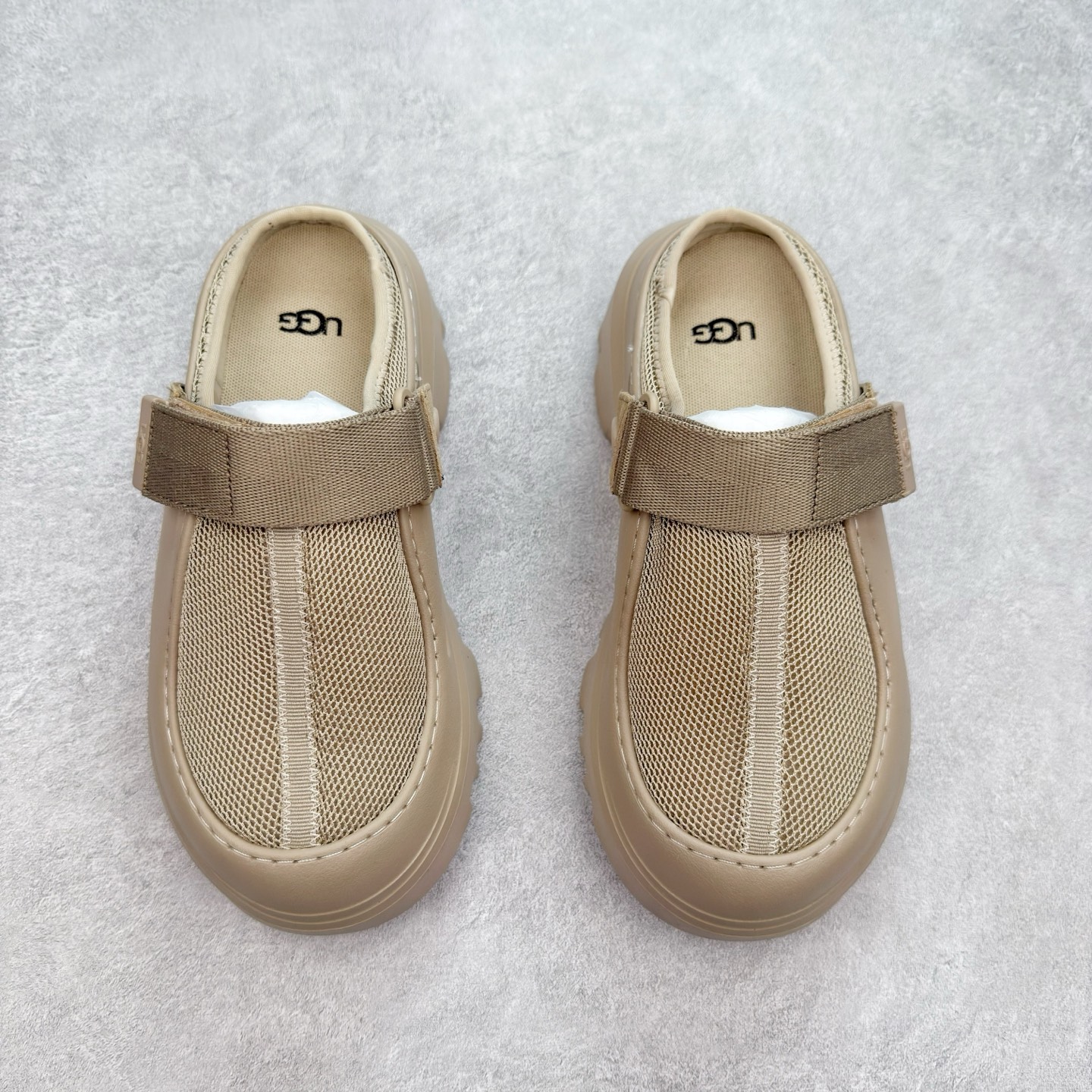 图片[2]-＃SP原厂 UGG 5188 Tasman Lug 绒面革圆头轻盈低帮生活休闲鞋凉鞋 全鞋采用ZP同厂 隆丰A级澳洲进口羊皮毛一体 品牌代工厂生产线 完全遵循ZP工艺流程 代工厂原厂版师 秉承无原鞋不开发选择 注重每一处细节 市面最正版型 TREADLITE\\\”轻翼\\\”科技外底 轻便/耐用/柔韧/桩型【售后郑重承诺】一个月内若出现重大脱胶/断底等质量问题 直接为您换新！尺码：35 36 37 38 39 40-选品中心