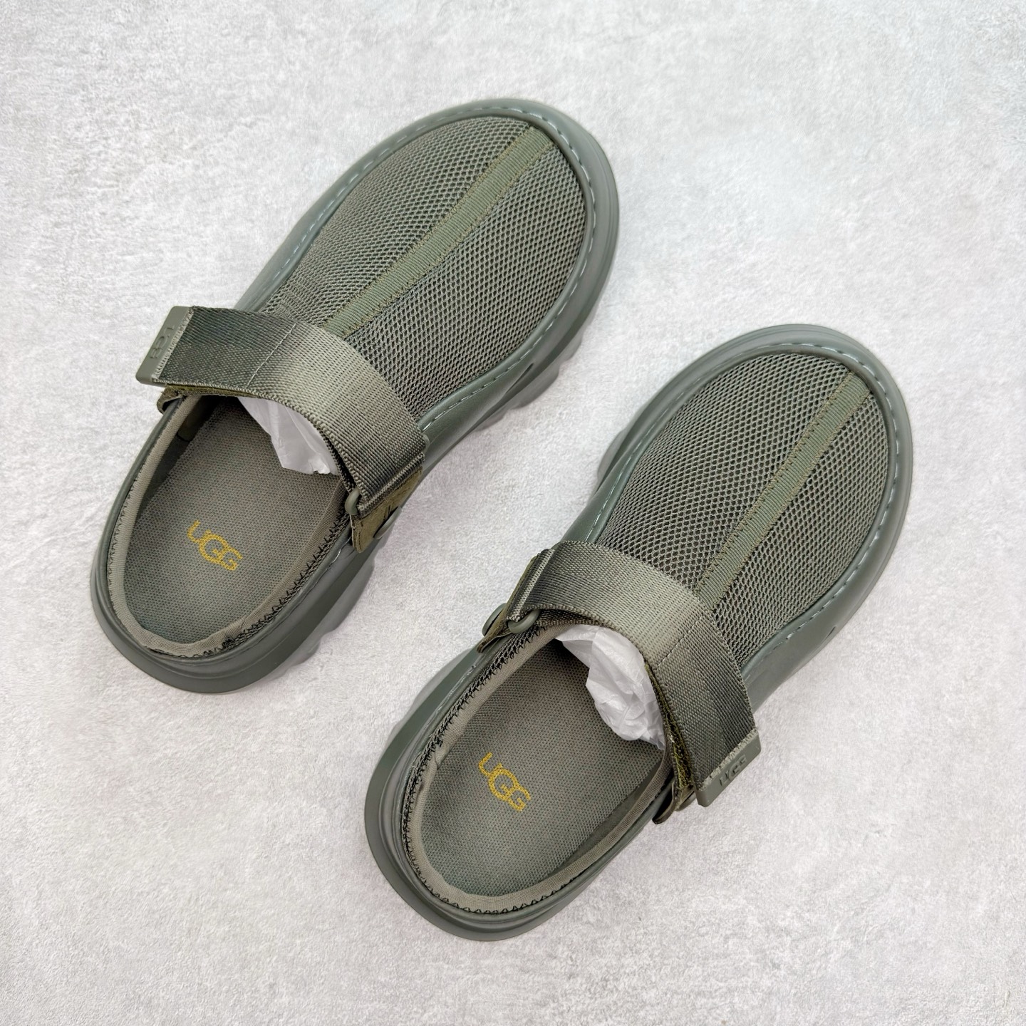 图片[3]-＃SP原厂 UGG 5188 Tasman Lug 绒面革圆头轻盈低帮生活休闲鞋凉鞋 全鞋采用ZP同厂 隆丰A级澳洲进口羊皮毛一体 品牌代工厂生产线 完全遵循ZP工艺流程 代工厂原厂版师 秉承无原鞋不开发选择 注重每一处细节 市面最正版型 TREADLITE\\\”轻翼\\\”科技外底 轻便/耐用/柔韧/桩型【售后郑重承诺】一个月内若出现重大脱胶/断底等质量问题 直接为您换新！尺码：35 36 37 38 39 40-选品中心