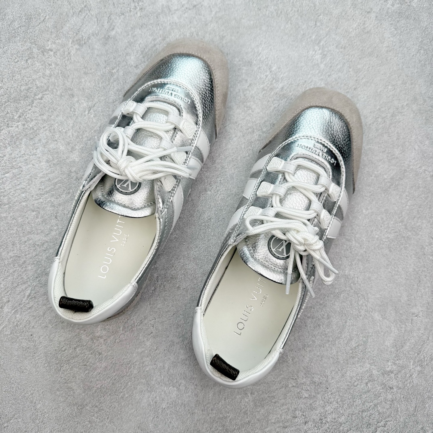 图片[3]-LOUIS VUITTON Sneakerina LV德训鞋 羊皮革 圆头系带 芭蕾风低帮生活休闲鞋 尺码：35 36 37 38 39 40-选品中心