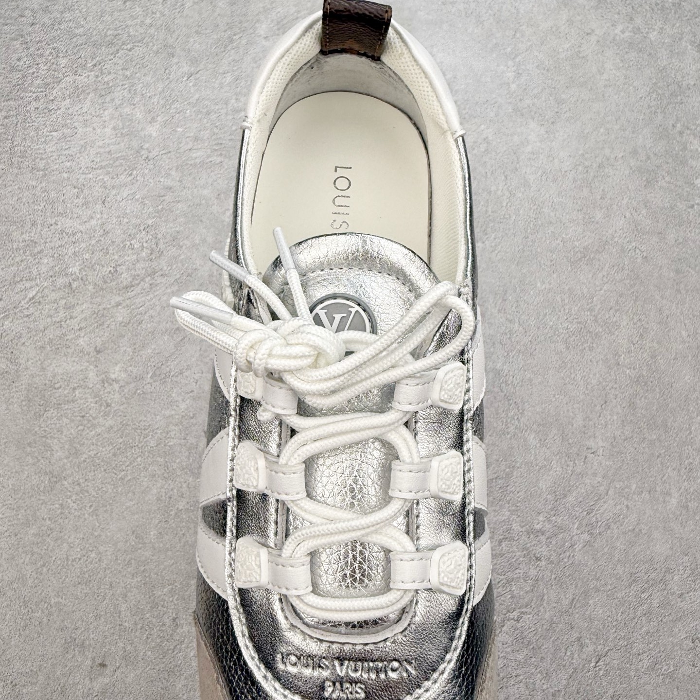 图片[5]-LOUIS VUITTON Sneakerina LV德训鞋 羊皮革 圆头系带 芭蕾风低帮生活休闲鞋 尺码：35 36 37 38 39 40-选品中心