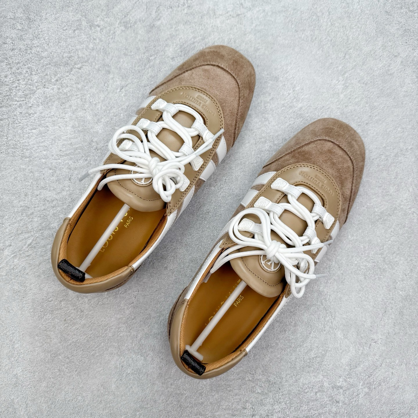 图片[3]-LOUIS VUITTON Sneakerina LV德训鞋 羊皮革 圆头系带 芭蕾风低帮生活休闲鞋 尺码：35 36 37 38 39 40-选品中心