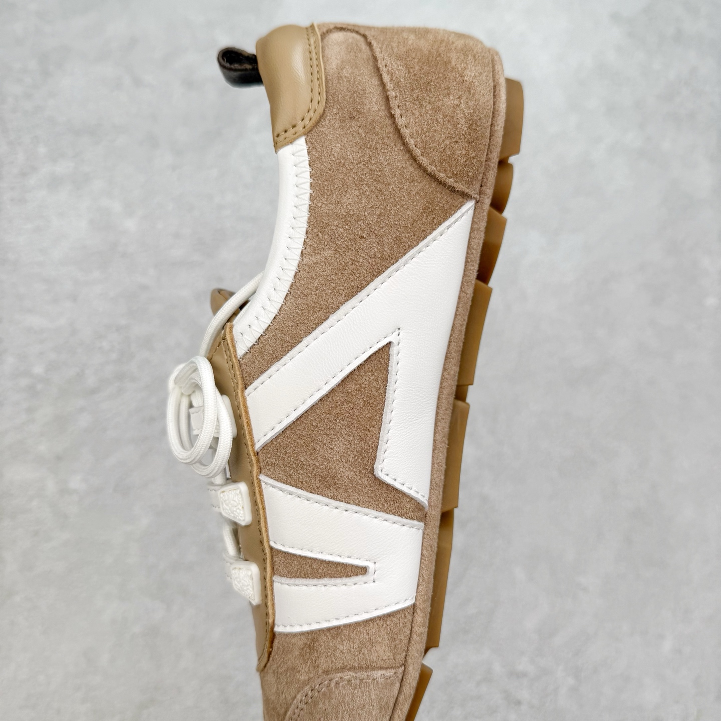 图片[7]-LOUIS VUITTON Sneakerina LV德训鞋 羊皮革 圆头系带 芭蕾风低帮生活休闲鞋 尺码：35 36 37 38 39 40-选品中心