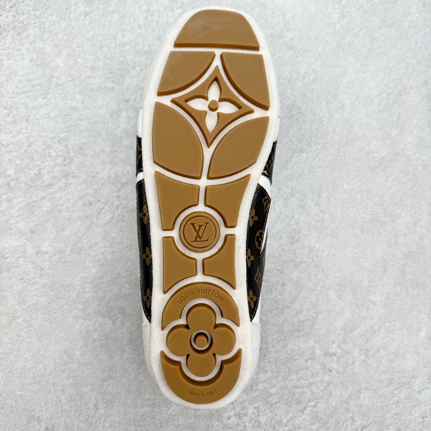 图片[9]-LOUIS VUITTON Sneakerina LV德训鞋 羊皮革 圆头系带 芭蕾风低帮生活休闲鞋 尺码：35 36 37 38 39 40-选品中心