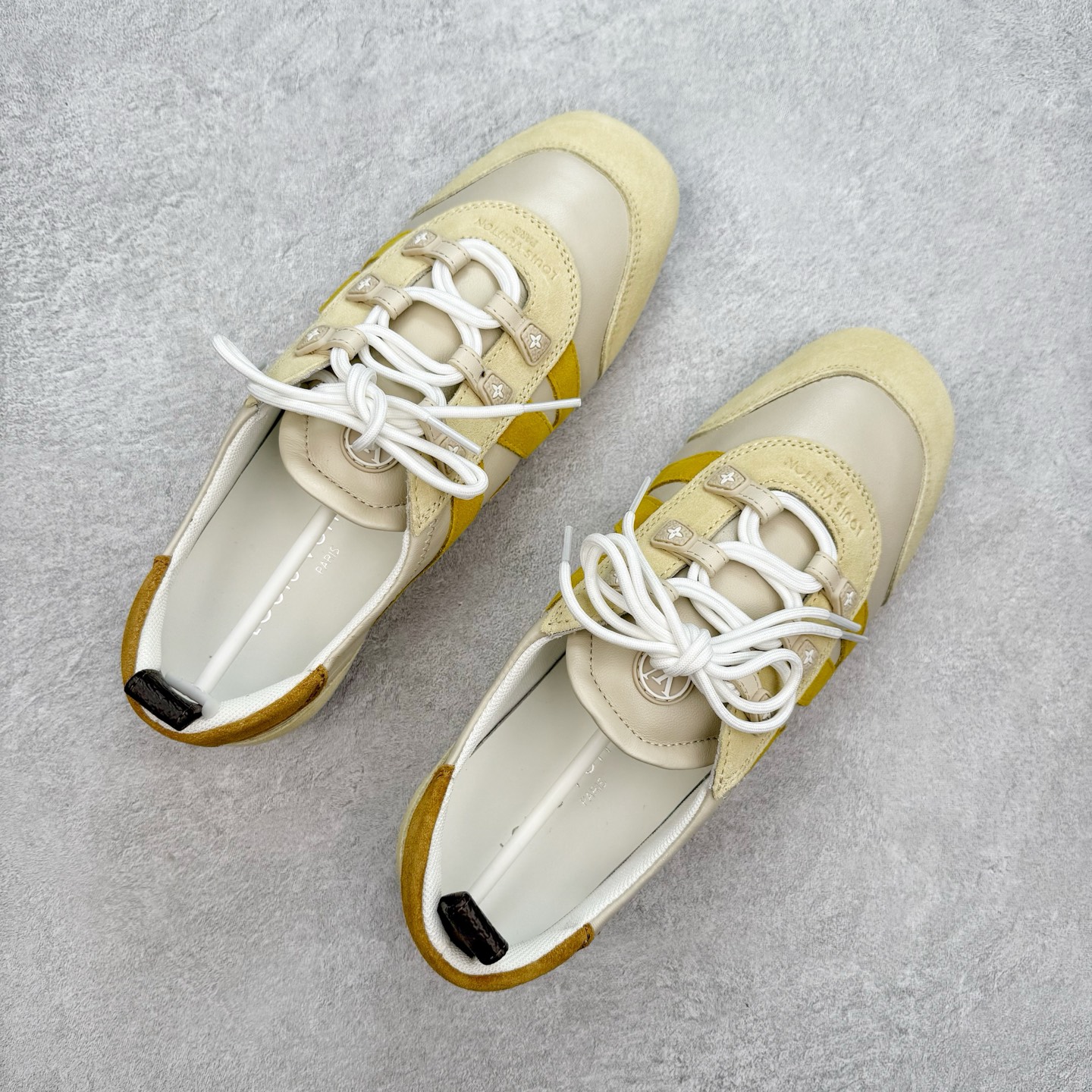 图片[3]-LOUIS VUITTON Sneakerina LV德训鞋 羊皮革 圆头系带 芭蕾风低帮生活休闲鞋 尺码：35 36 37 38 39 40-选品中心