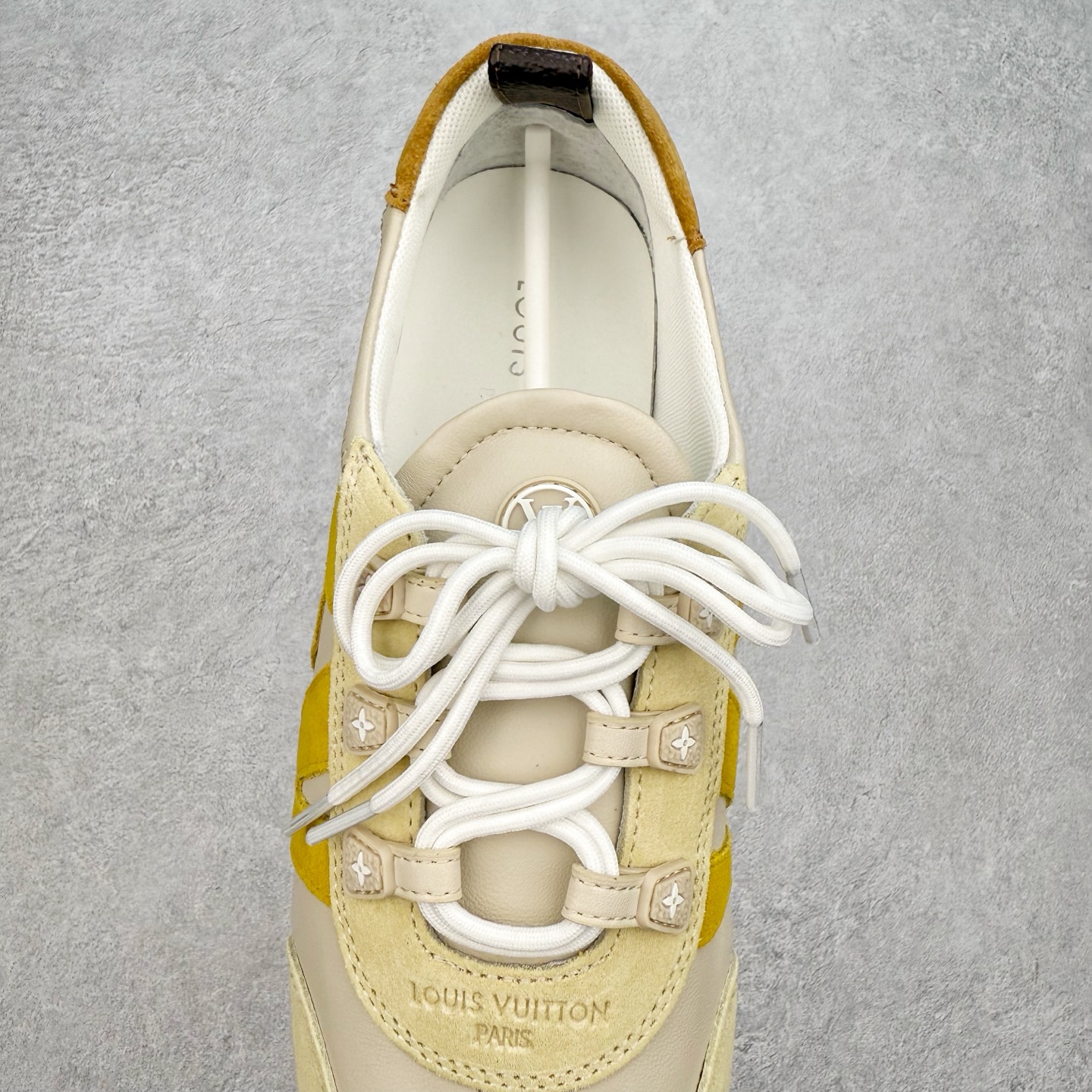 图片[5]-LOUIS VUITTON Sneakerina LV德训鞋 羊皮革 圆头系带 芭蕾风低帮生活休闲鞋 尺码：35 36 37 38 39 40-选品中心