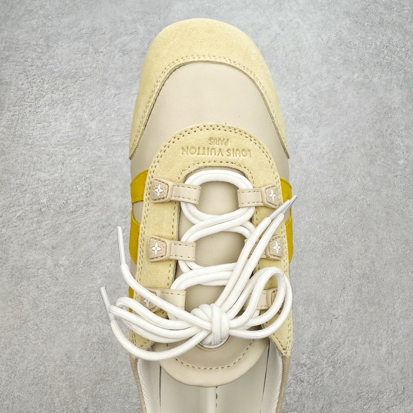 图片[4]-LOUIS VUITTON Sneakerina LV德训鞋 羊皮革 圆头系带 芭蕾风低帮生活休闲鞋 尺码：35 36 37 38 39 40-选品中心