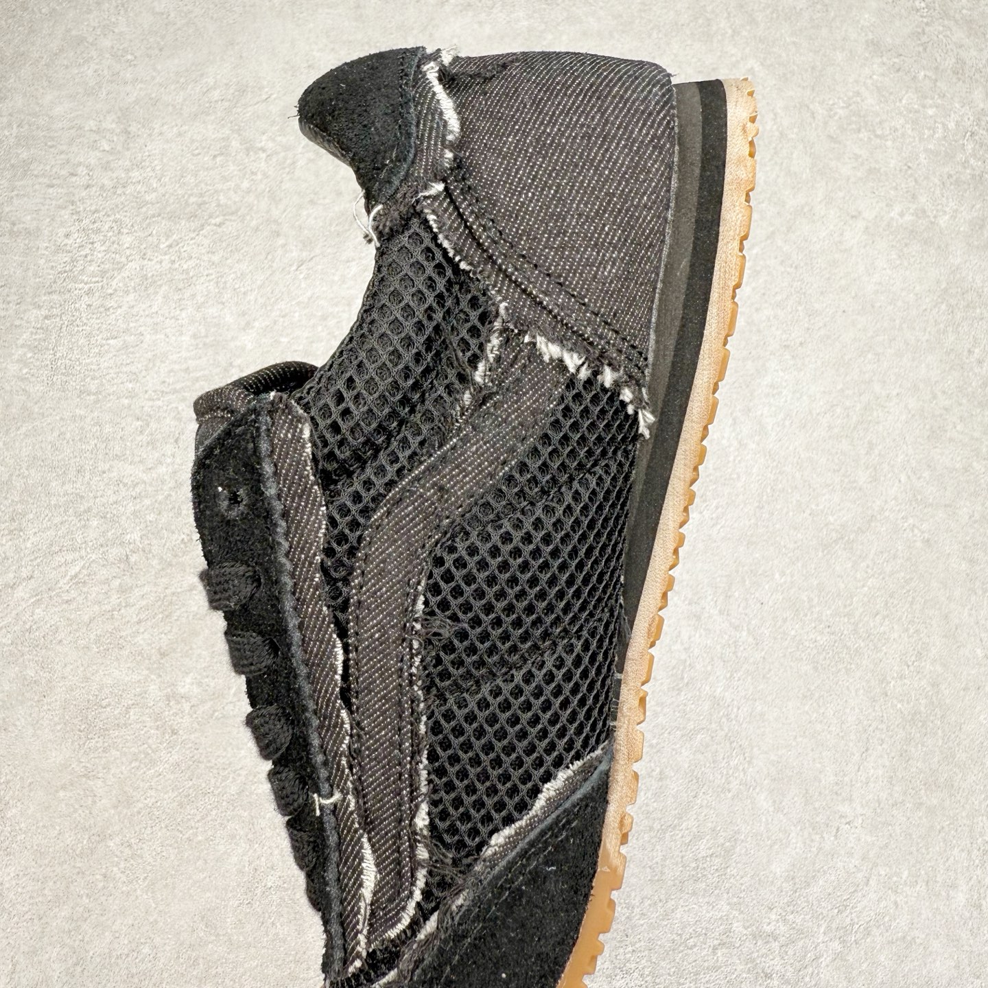 图片[7]-Vans Super Lowpro TDC系列 踩上全新 Vans Super LowPro 复古薄底鞋👣 长绒麂皮拼接粗粝毛边牛仔布，亮出你的反叛玩心 舒适脚感加持，全天不喊累，轻轻松松跑进风里💨 侧边透气网眼鞋面，夏日citywalk更 Chill～ 货号：VN000EFQCJK 货号：VN000EFQCJ7 尺码：35 36 36.5 37 38 38.5 39 40 40.5 41 42 42.5 43 44 45-选品中心