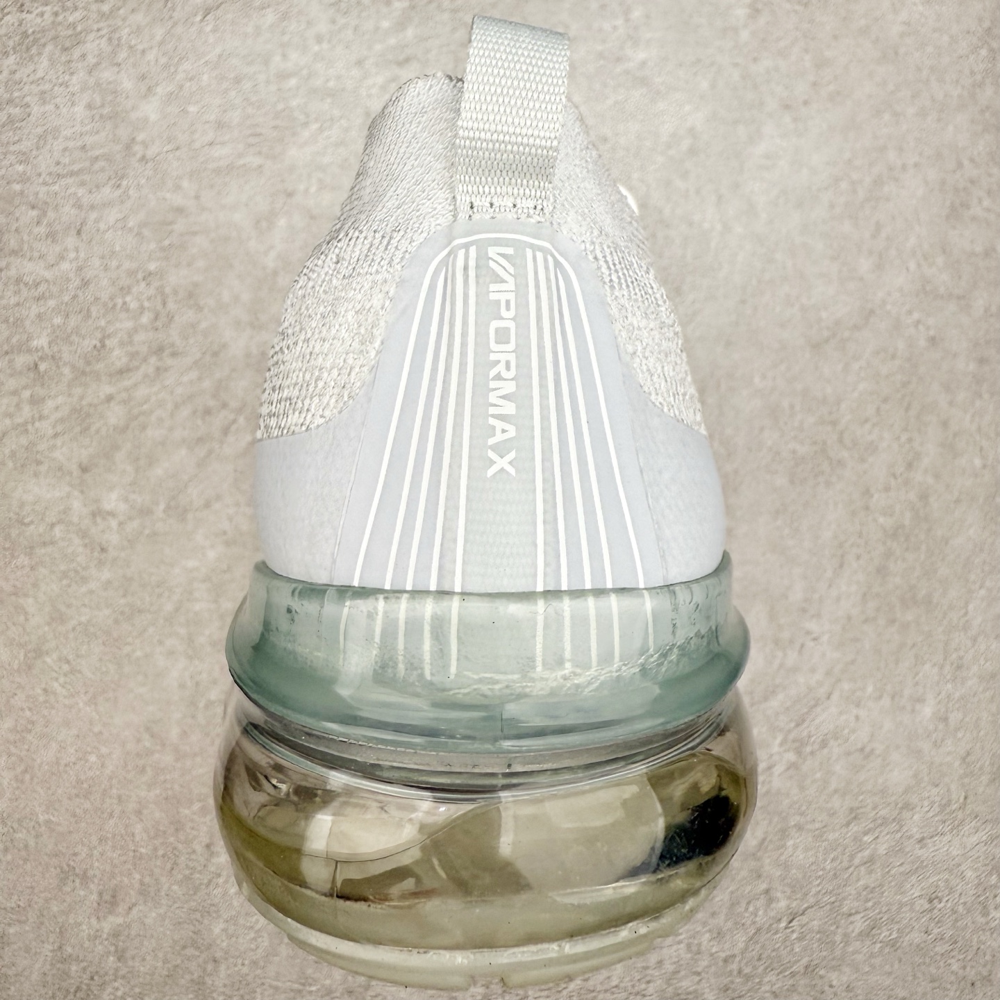 图片[8]-＃纯原福利 NK Air VaporMax 2023 Flyknit FK 2023款大气垫系列低帮针织休闲运动全掌气垫慢跑鞋 DV1678-004 原楦原纸版数据开发 采用全新双层纹路织法Flyknit织法编织鞋面材质 搭载原数据开发全掌Air Max球状透明缓震气垫 外置橡胶外底模块 NK Air VaporMax系列自2017年初问世以来 就凭借着独特的设计和超棒的脚感 成为了时尚潮人和跑步爱好者们的心头好 鞋底前侧加入Mini Swoosh 设计 与鞋身相呼应 鞋面采用 Flyknit 材质制成 可以提供出色包裹性的同时 也有着不错的透气效果 最后黄色气垫收尾 完善整双鞋设计 尺码：36 36.5 37.5 38 38.5 39 40 40.5 41 42 42.5 43 44 44.5 45-选品中心