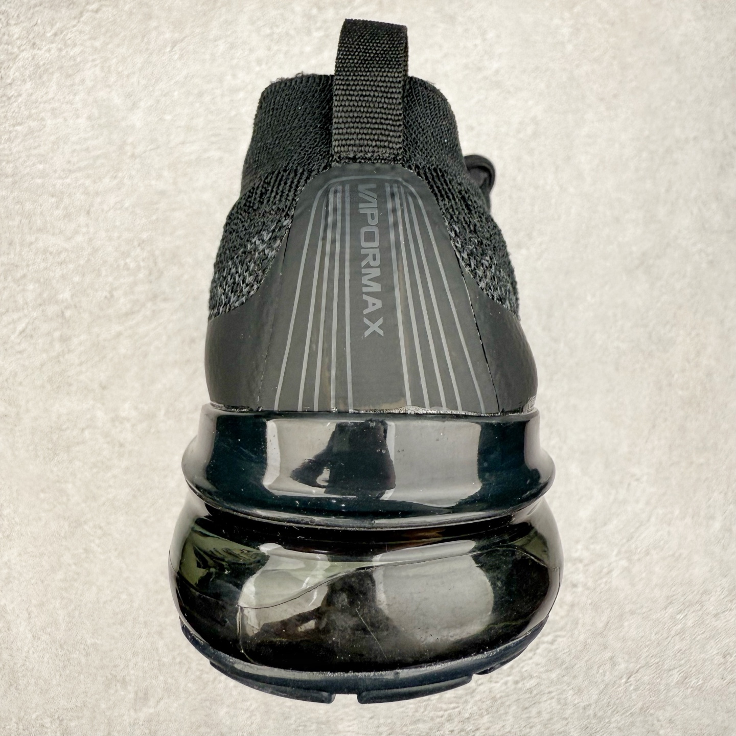 图片[8]-＃纯原福利 NK Air VaporMax 2023 Flyknit FK 2023款大气垫系列低帮针织休闲运动全掌气垫慢跑鞋 原楦原纸版数据开发 采用全新双层纹路织法Flyknit织法编织鞋面材质 搭载原数据开发全掌Air Max球状透明缓震气垫 外置橡胶外底模块 NK Air VaporMax系列自2017年初问世以来 就凭借着独特的设计和超棒的脚感 成为了时尚潮人和跑步爱好者们的心头好 鞋底前侧加入Mini Swoosh 设计 与鞋身相呼应 鞋面采用 Flyknit 材质制成 可以提供出色包裹性的同时 也有着不错的透气效果 最后黄色气垫收尾 完善整双鞋设计 尺码：36 36.5 37.5 38 38.5 39 40 40.5 41 42 42.5 43 44 44.5 45-选品中心