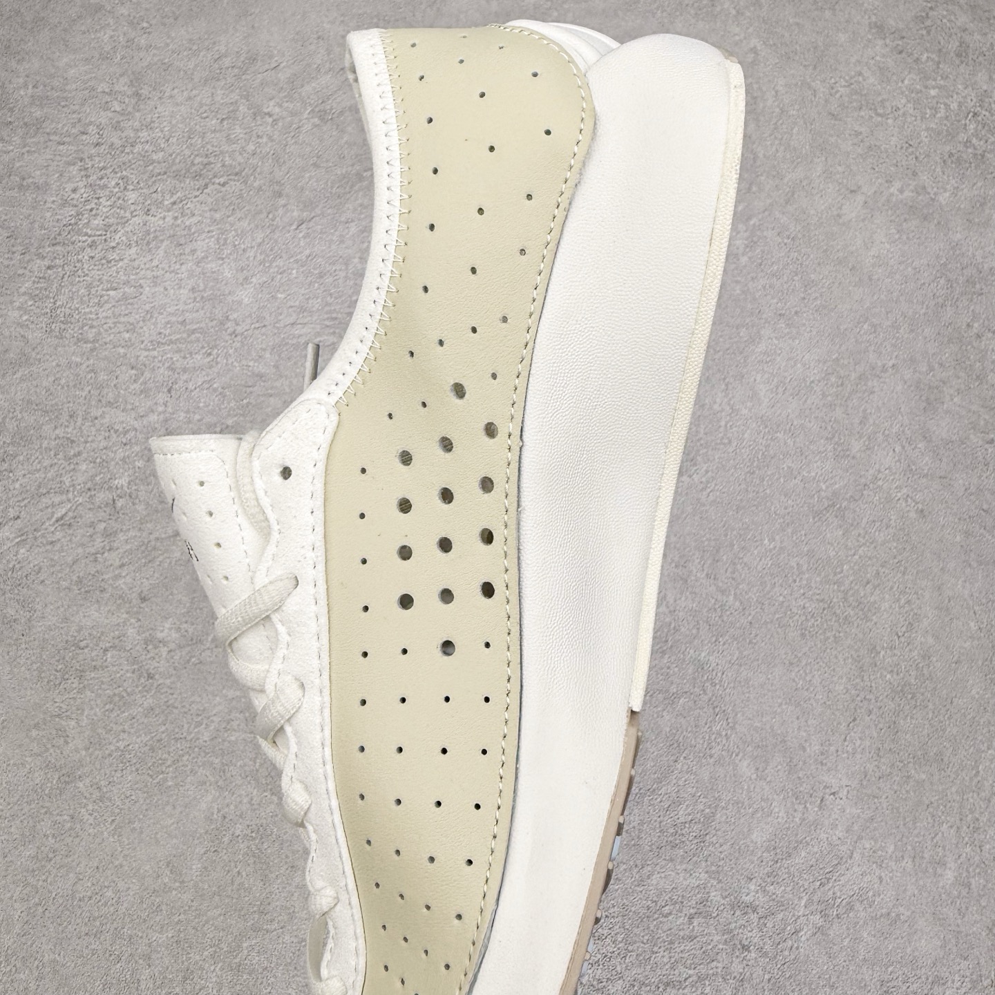 图片[7]-NK Air Superfly 舒适百搭防滑耐磨 低帮 休闲跑步鞋 实拍调校N版已经零色差零失真 百分百还原实物色彩所见即所得 不存在货不对板色差等低级问题 选购参考实物拍摄 不混卖不参货 只用心做好货严格选品 承诺混一赔十 尺码：36 36.5 37.5 38 38.5 39 40 40.5 41 42 42.5 43 44 44.5 45-选品中心