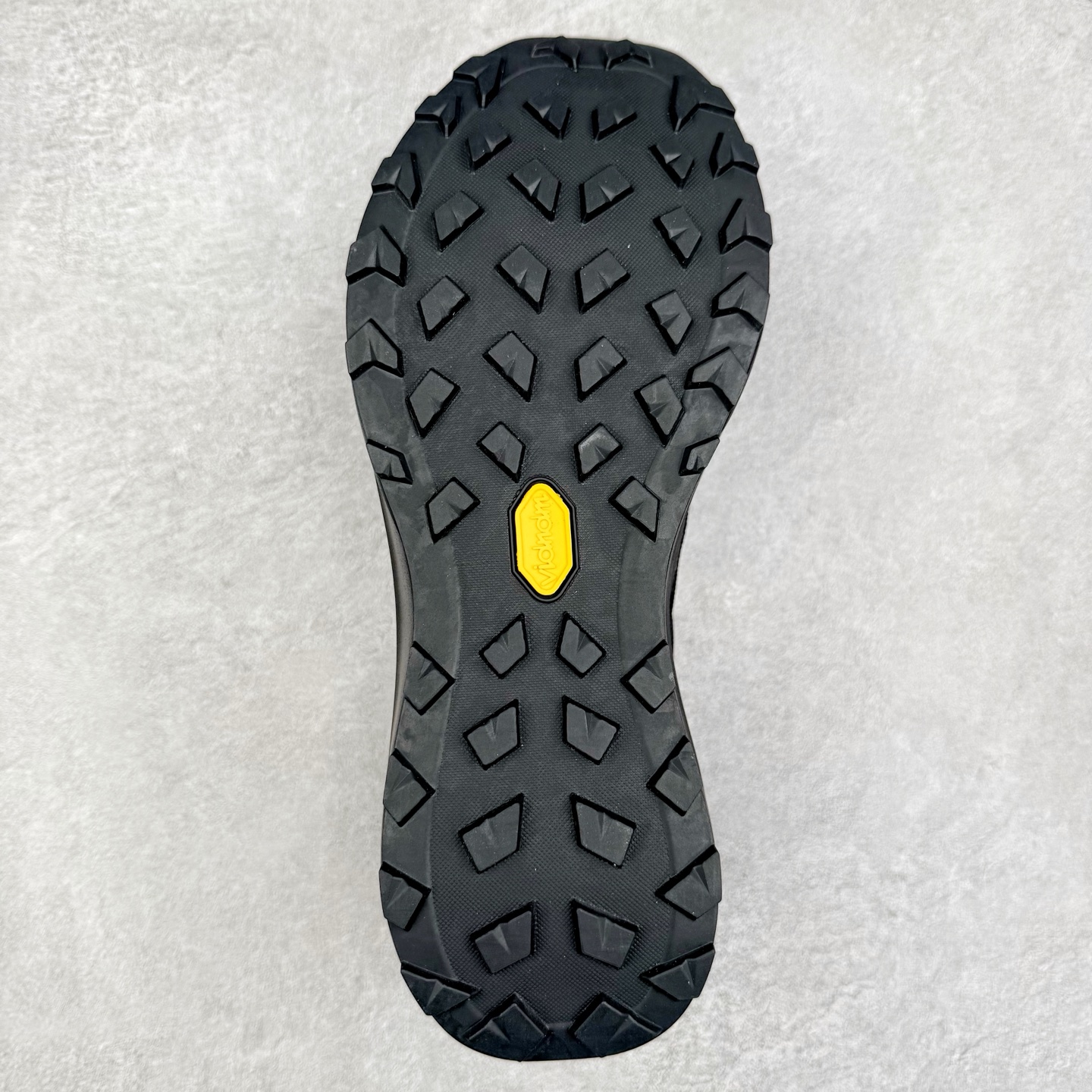 图片[9]-＃HP Arcteryx Norvan LD 3 始祖鸟舒适柔软防滑耐磨低帮越野跑步鞋 Arcteryx中文名始祖鸟 加拿大户外服饰品牌 1989年创立于加拿大温哥华 始祖鸟来自加拿大海岸山脉 植根高山的专业户外品牌 始终秉承对精湛设计和工艺孜孜以求的准则 从1989年创立至今 Arcteryx始终不断在产品设计与做工上不惜工本 以满足始祖鸟的标准 品质、设计以及精简的理念造就了其良好的性能 并能满足严苛环境下的使用需求 尺码：36 37 38 39 40 41 42 43 44-选品中心