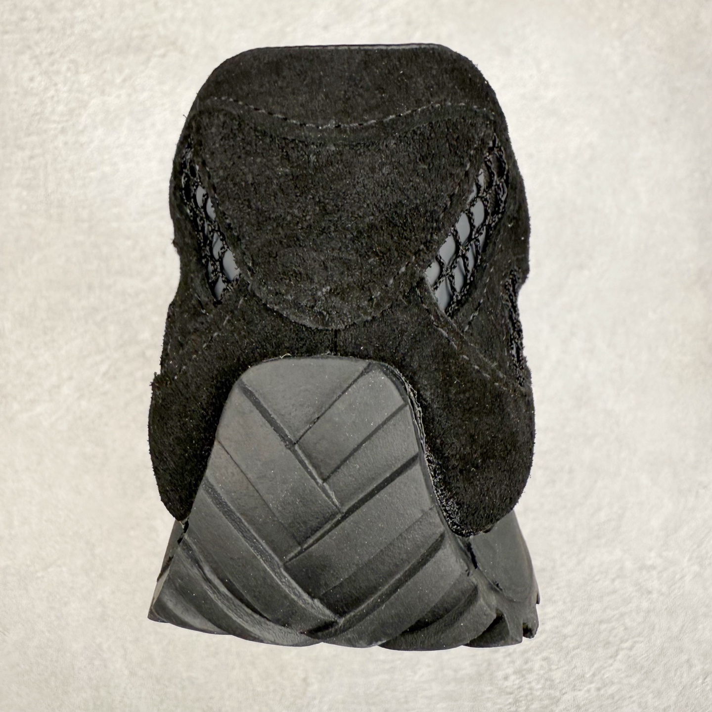 图片[8]-BOTTEGA VENETA Orbit Runner BV葆蝶家时尚休闲王一博同款老爹鞋运动鞋 原版开发 一比一打造 相似度百分之99以上 市场一梯队级别品质 区别市场任何标文顶级品质版本 采用轻质科技网布面料 搭配几何图案设计橡胶外底 王炸系列 高版本 认准套包工艺 实际增高很多哦 还是一样显腿细非常nice 耐玩耐造 对标对版 套包鞋工艺 认准高版本 大底选用拼色TPU大底 配置原版包装 尺码：35 36 37 38 39 40 41 42 43 44 45-选品中心