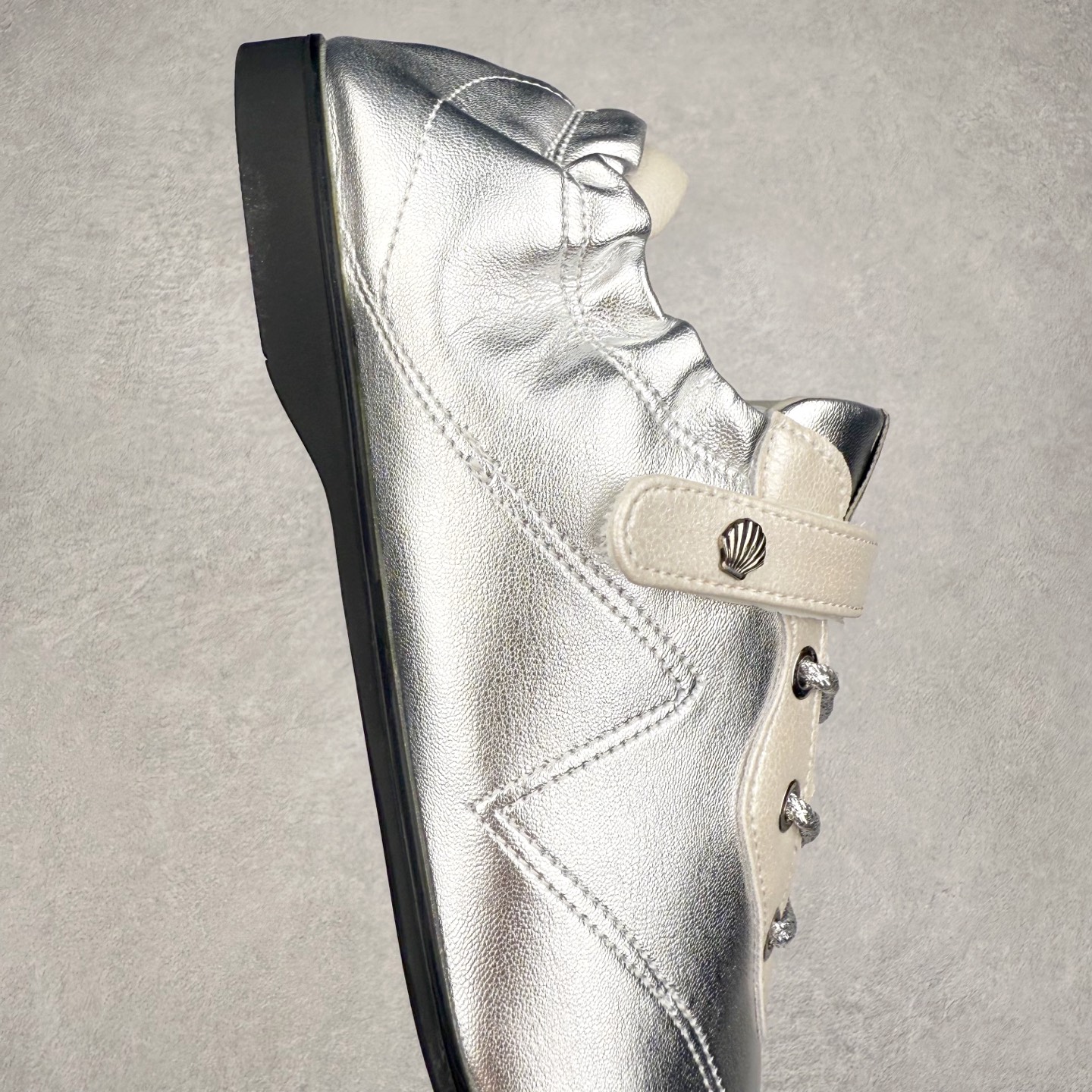 图片[6]-【鞠婧祎同款】GG-CC x SugarSu酥履联名 玛丽珍芭蕾舞鞋 新晋潮流鞋靴品牌GGCC夏季新款 夏季踏青舒适度和少女感我都要 撞色鞋面和着地软弹舒适轻便鞋底 日常通勤 户外徒行 甜辣静雅皆可适配~ 舒适度满分：软糯鞋垫！走路不累脚，运动、逛街都能轻松驾驭 尺码：35 36 37 38 39 40-选品中心