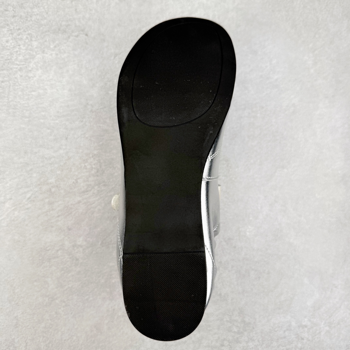 图片[9]-【鞠婧祎同款】GG-CC x SugarSu酥履联名 玛丽珍芭蕾舞鞋 新晋潮流鞋靴品牌GGCC夏季新款 夏季踏青舒适度和少女感我都要 撞色鞋面和着地软弹舒适轻便鞋底 日常通勤 户外徒行 甜辣静雅皆可适配~ 舒适度满分：软糯鞋垫！走路不累脚，运动、逛街都能轻松驾驭 尺码：35 36 37 38 39 40-选品中心