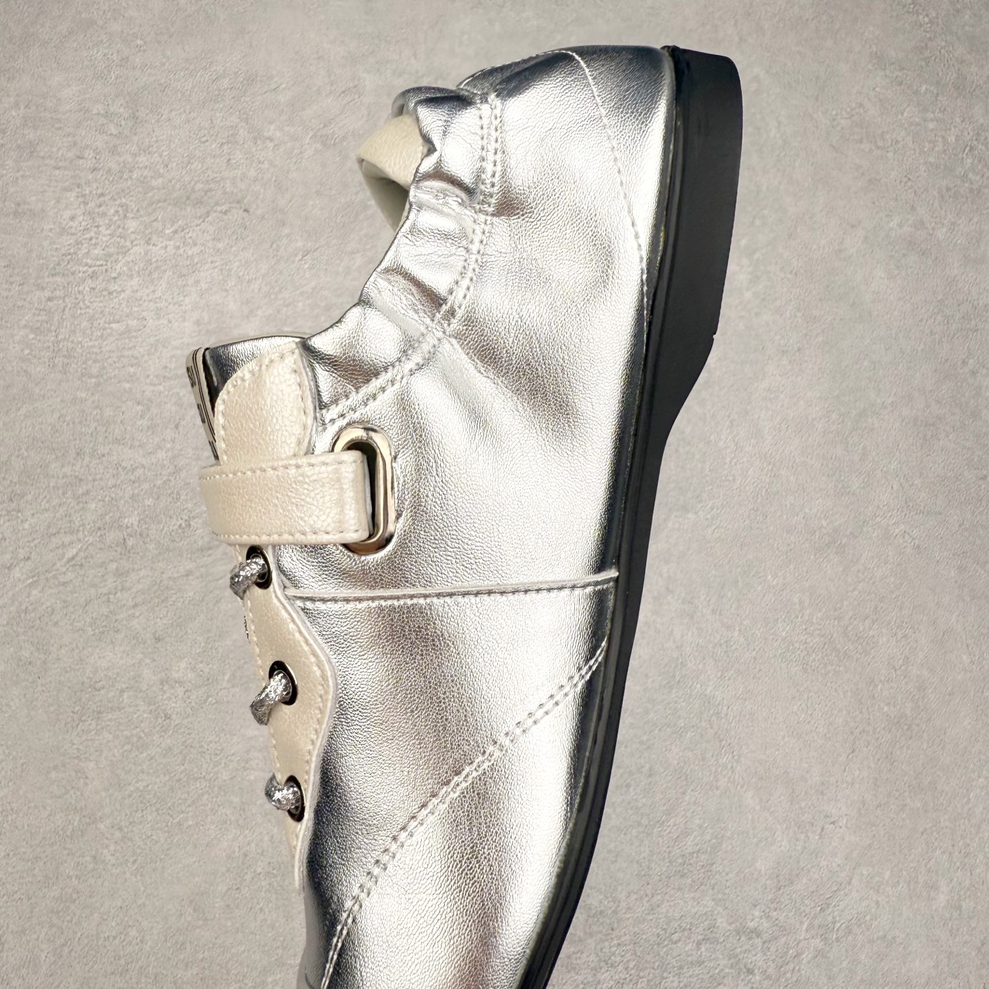 图片[7]-【鞠婧祎同款】GG-CC x SugarSu酥履联名 玛丽珍芭蕾舞鞋 新晋潮流鞋靴品牌GGCC夏季新款 夏季踏青舒适度和少女感我都要 撞色鞋面和着地软弹舒适轻便鞋底 日常通勤 户外徒行 甜辣静雅皆可适配~ 舒适度满分：软糯鞋垫！走路不累脚，运动、逛街都能轻松驾驭 尺码：35 36 37 38 39 40-选品中心