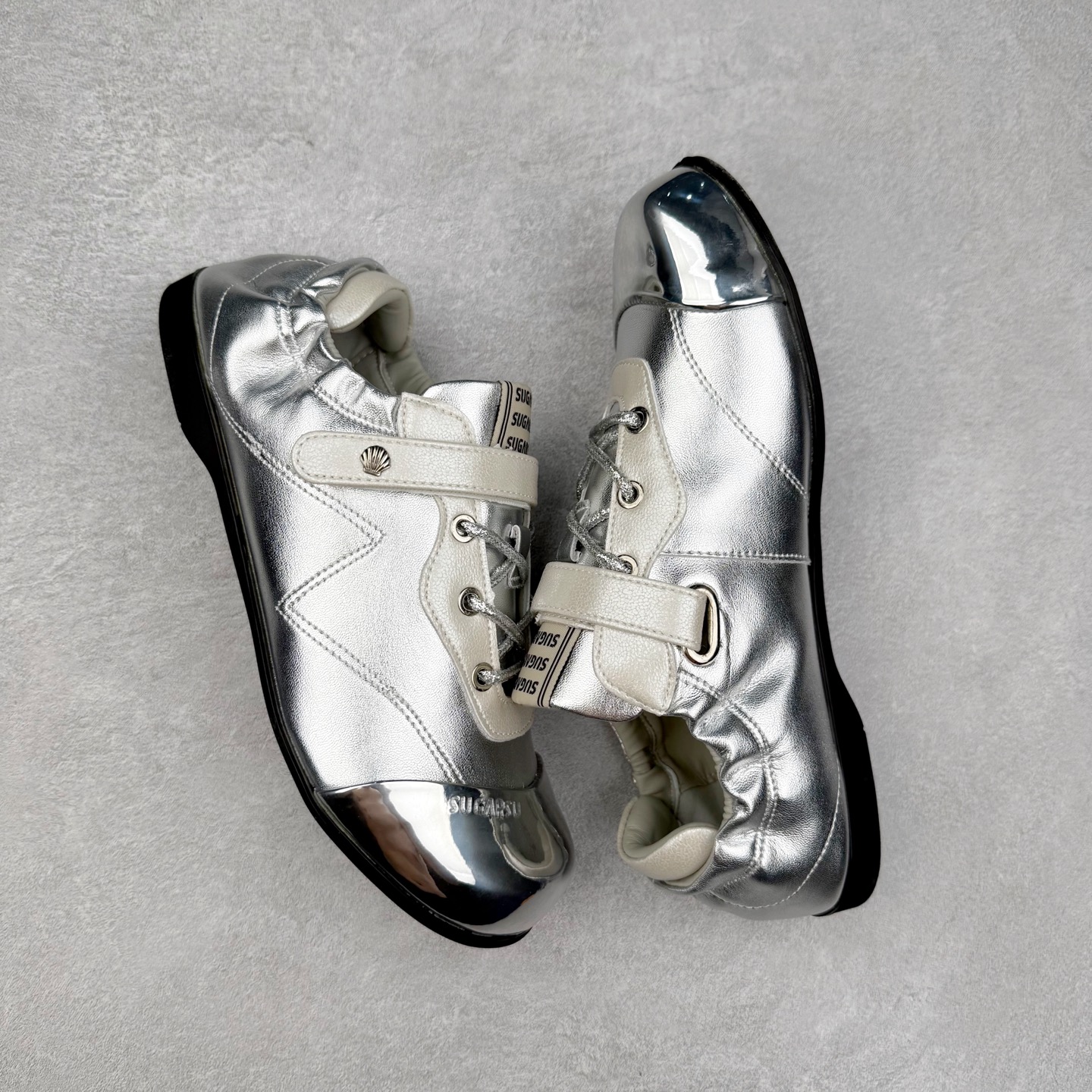 图片[3]-【鞠婧祎同款】GG-CC x SugarSu酥履联名 玛丽珍芭蕾舞鞋 新晋潮流鞋靴品牌GGCC夏季新款 夏季踏青舒适度和少女感我都要 撞色鞋面和着地软弹舒适轻便鞋底 日常通勤 户外徒行 甜辣静雅皆可适配~ 舒适度满分：软糯鞋垫！走路不累脚，运动、逛街都能轻松驾驭 尺码：35 36 37 38 39 40-选品中心